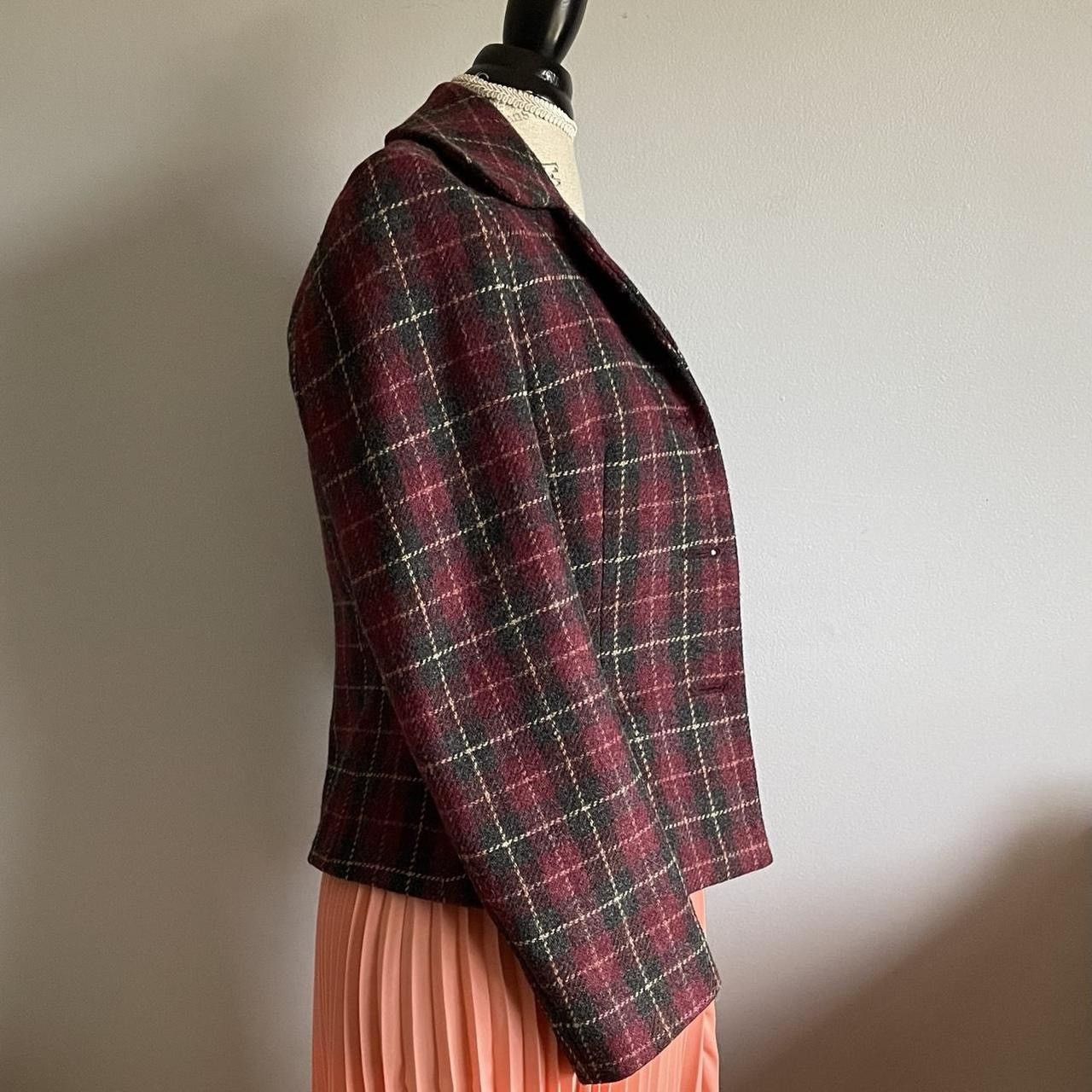 Designer Dolce & Gabbana jacket Size S / US 4 / IT 40 - 7 Thumbnail