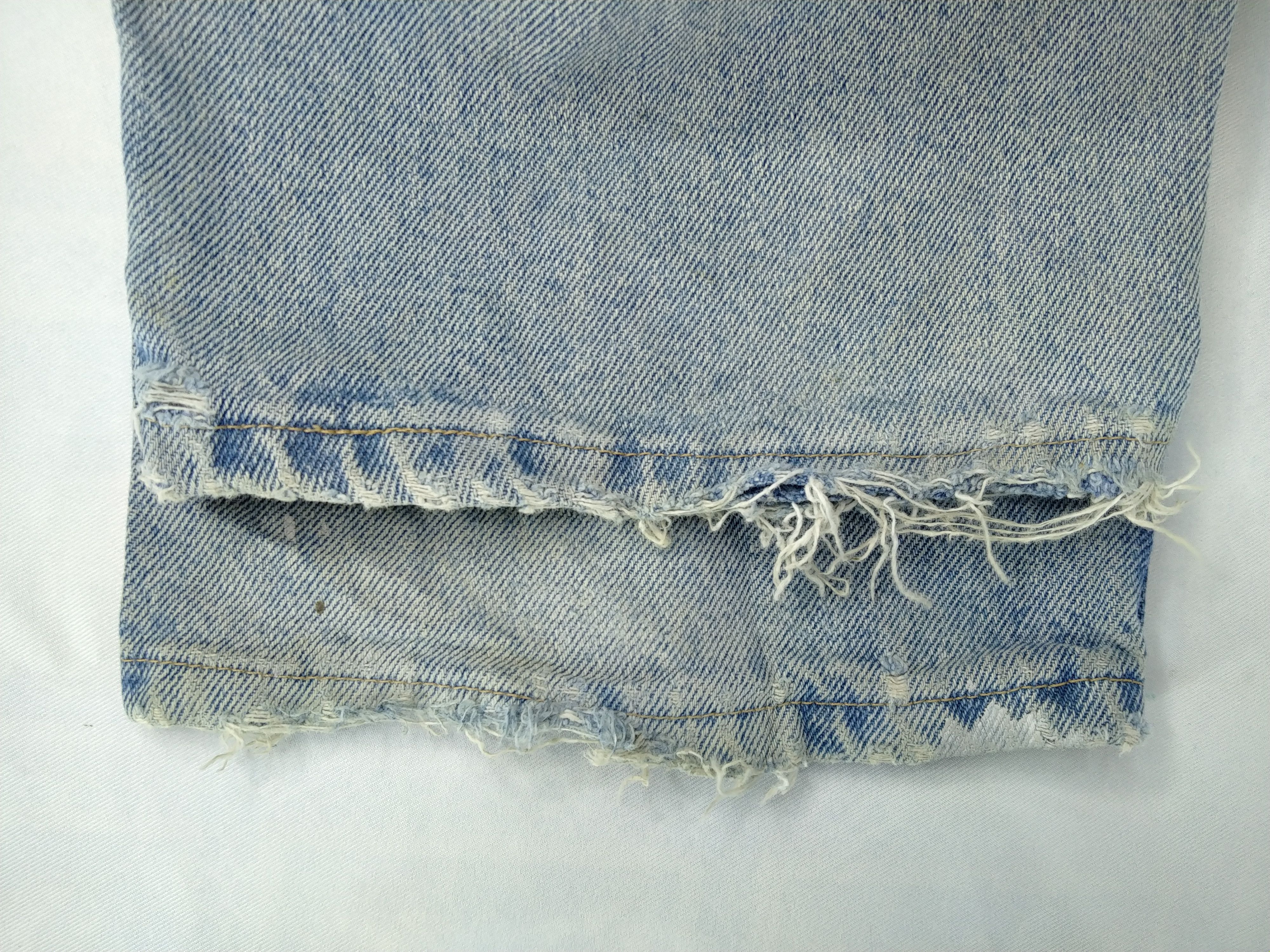 Japanese Brand Vintage Light Wash Wrangler Denim 33x30 -JN468 Size US 33 - 13 Thumbnail