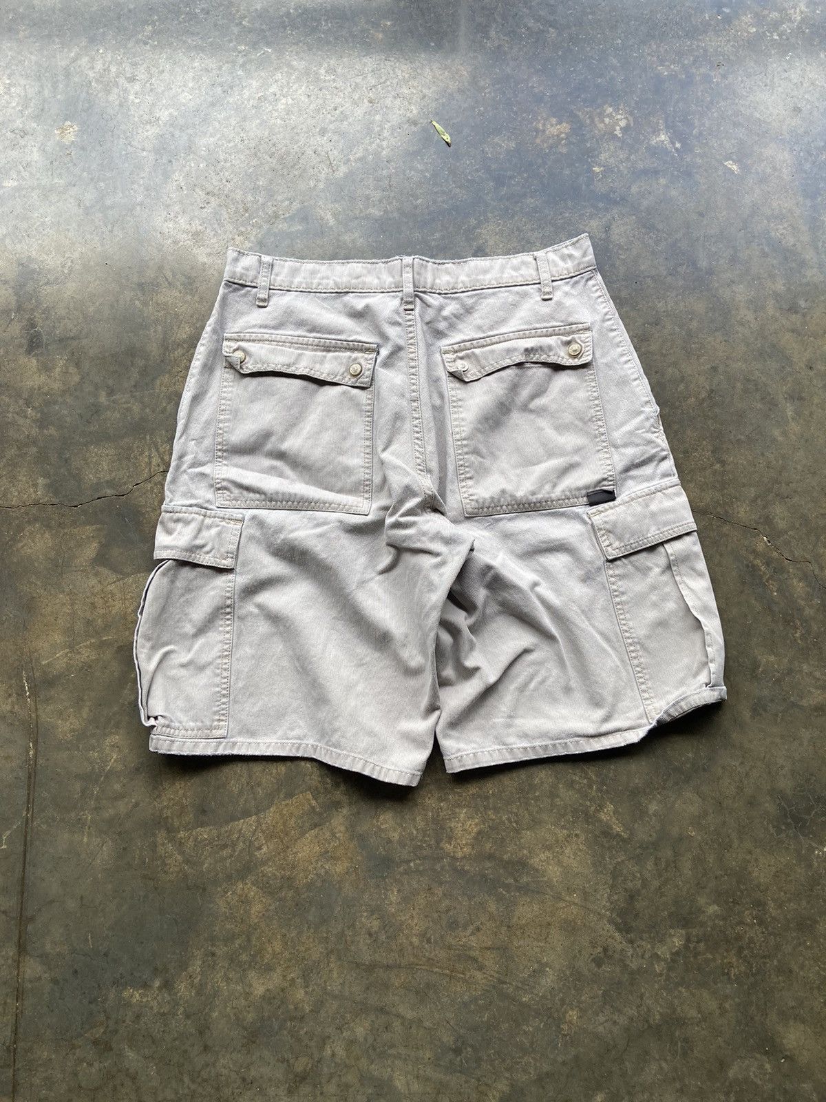 Levi's Crazy Vintage 90’s Levis Silver Tab Khaki Cargo Shorts 34 Size US 34 / EU 50 - 4 Thumbnail