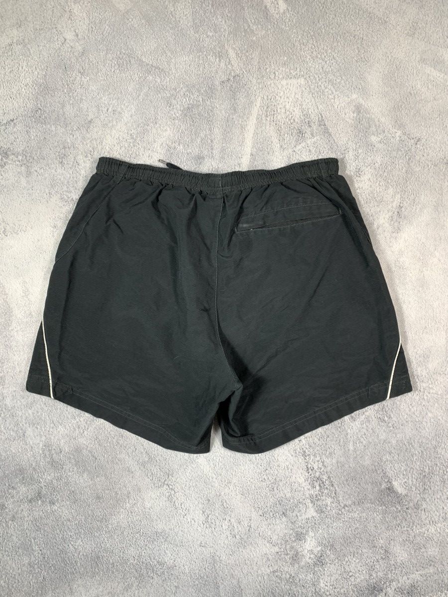 Nike × Vintage Vintage Nike trashed shorts swoosh streetwear Y2K size M Size US 32 / EU 48 - 7 Thumbnail