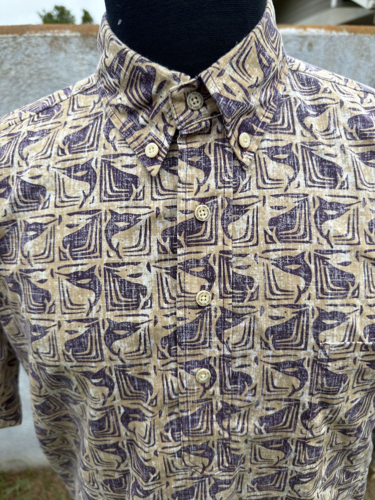 Reyn Spooner PreOwned Reyn Spooner Purple/Beige Hawaiian Print Men's M Size US M / EU 48-50 / 2 - 3 Thumbnail
