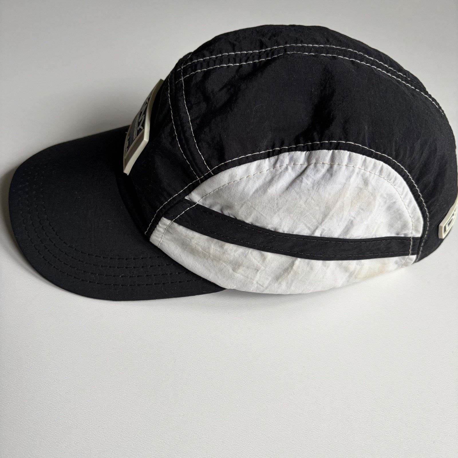 DKNY × Vintage Vintage 90s DKNY USA Pull String 5 Panel Hat Black White Size ONE SIZE - 3 Thumbnail