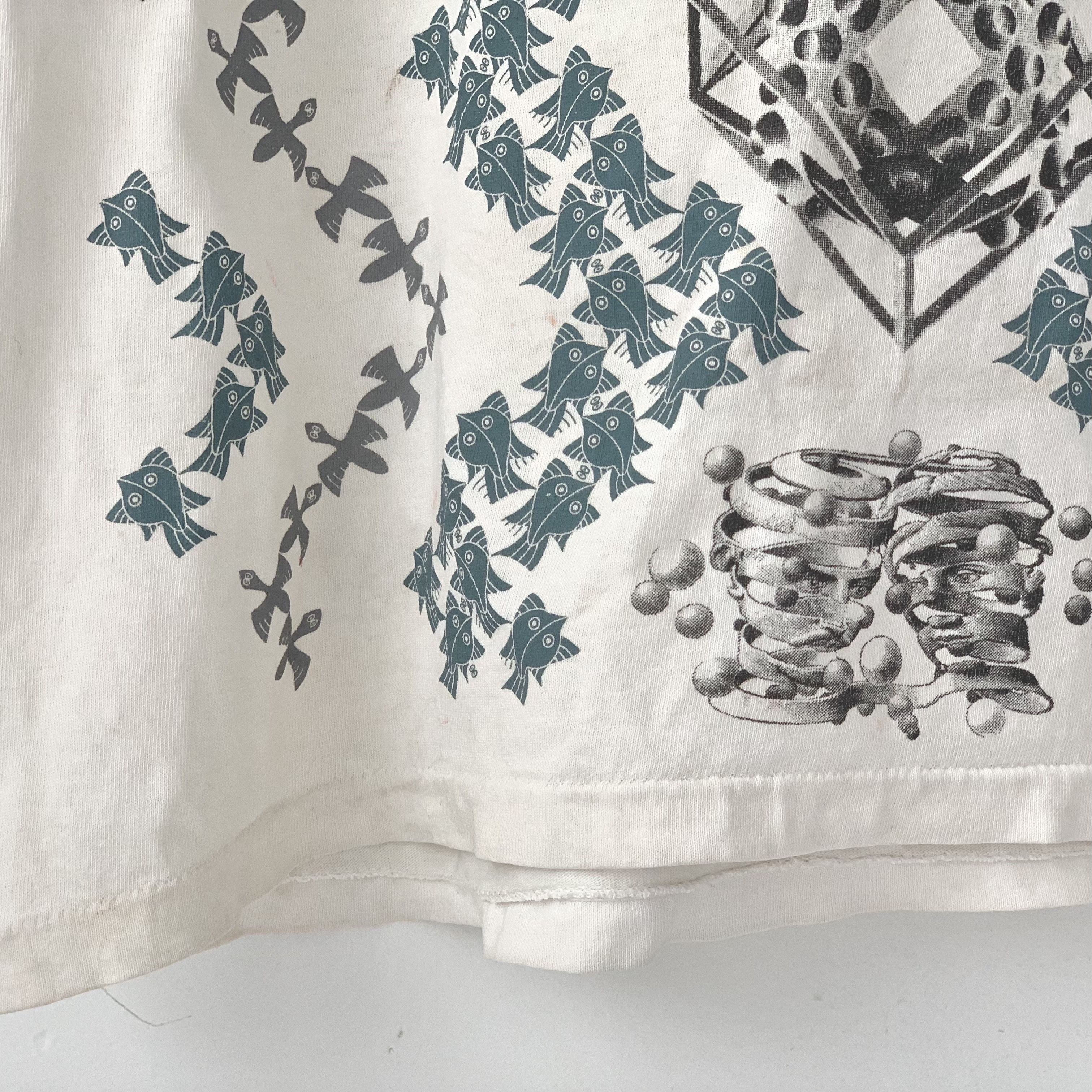 Other vintage ‘90s single stitch rare M.C. Escher print t-shirt Size US M / EU 48-50 / 2 - 7 Thumbnail