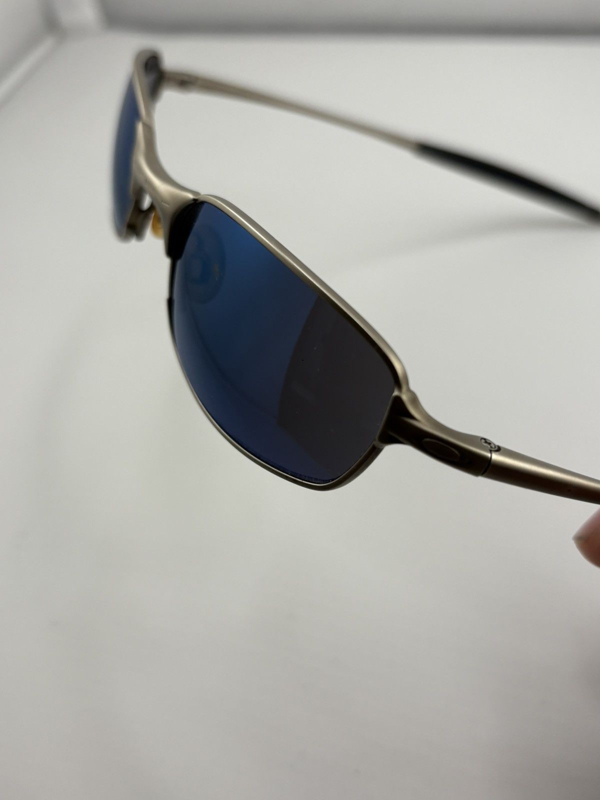 Oakley Vintage 2001 Oakley Square Wire 2.0 Sunglasses Ice Size ONE SIZE - 5 Thumbnail