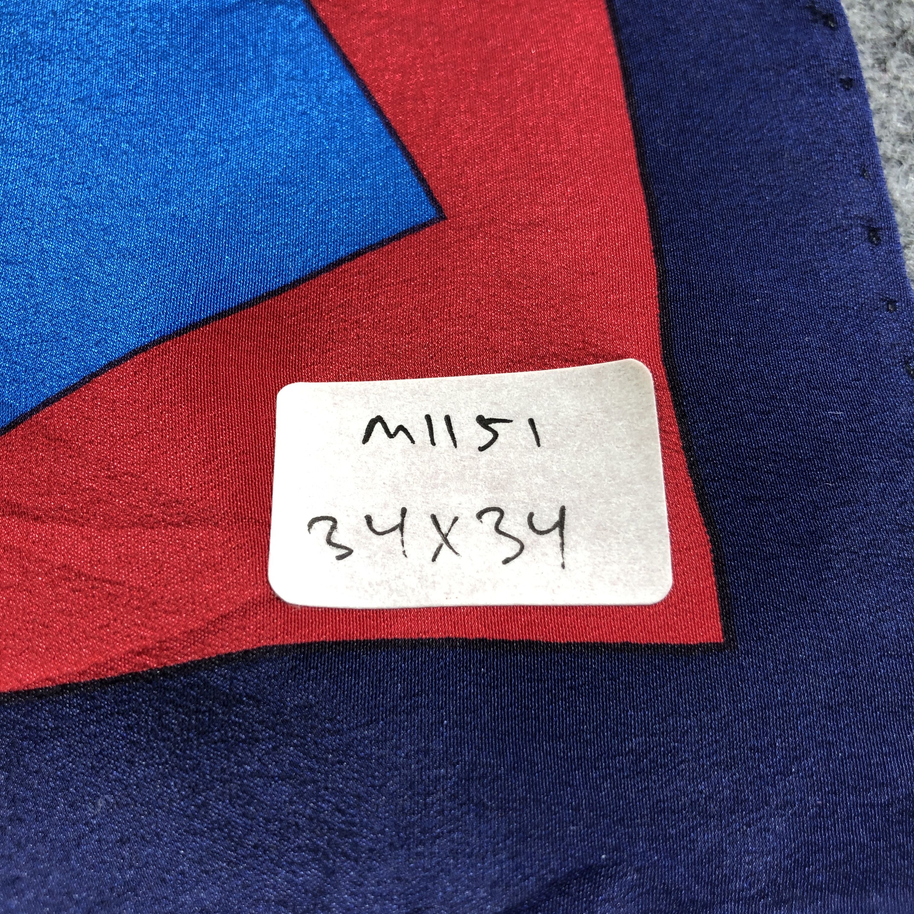 Yves Saint Laurent Yves Saint Laurent Abstract Hand Rolled Silk Scarf M1151 Size ONE SIZE - 7 Thumbnail
