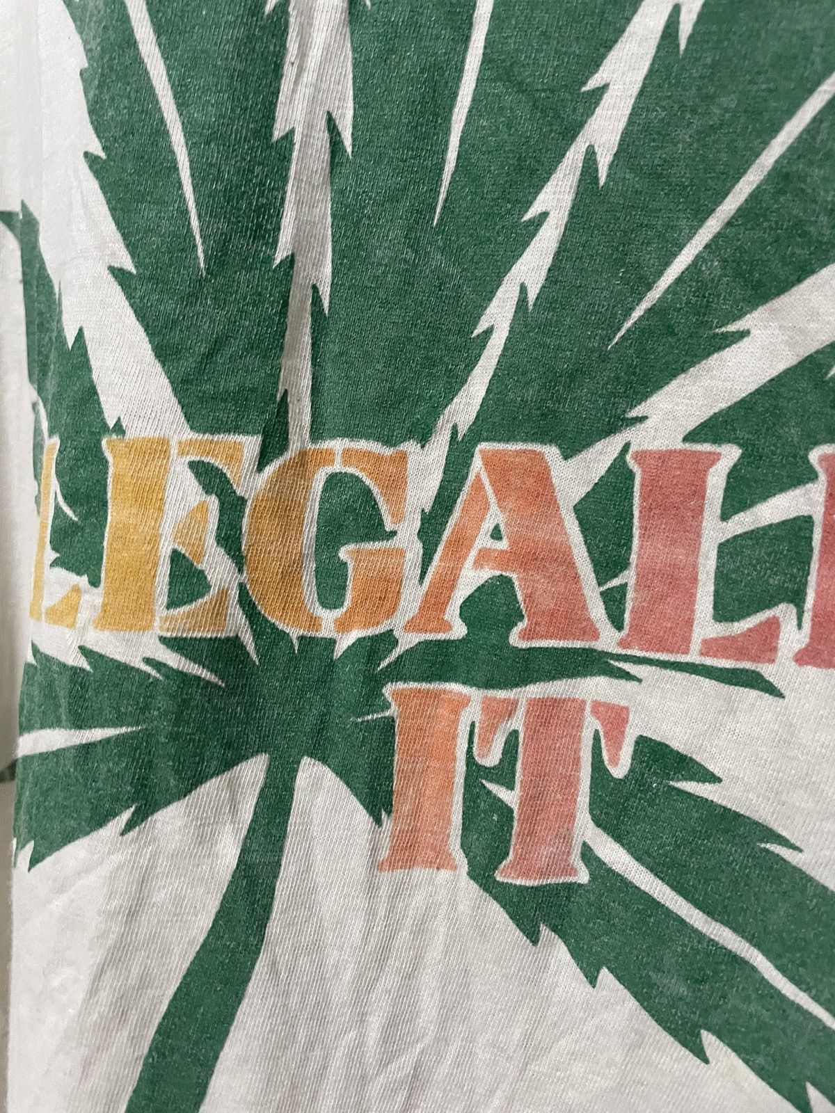 Band Tees × Vintage Vintage 90s Legalise It Smoke Weed 90s T Shirt Marijuana Tee Size US XL / EU 56 / 4 - 4 Thumbnail