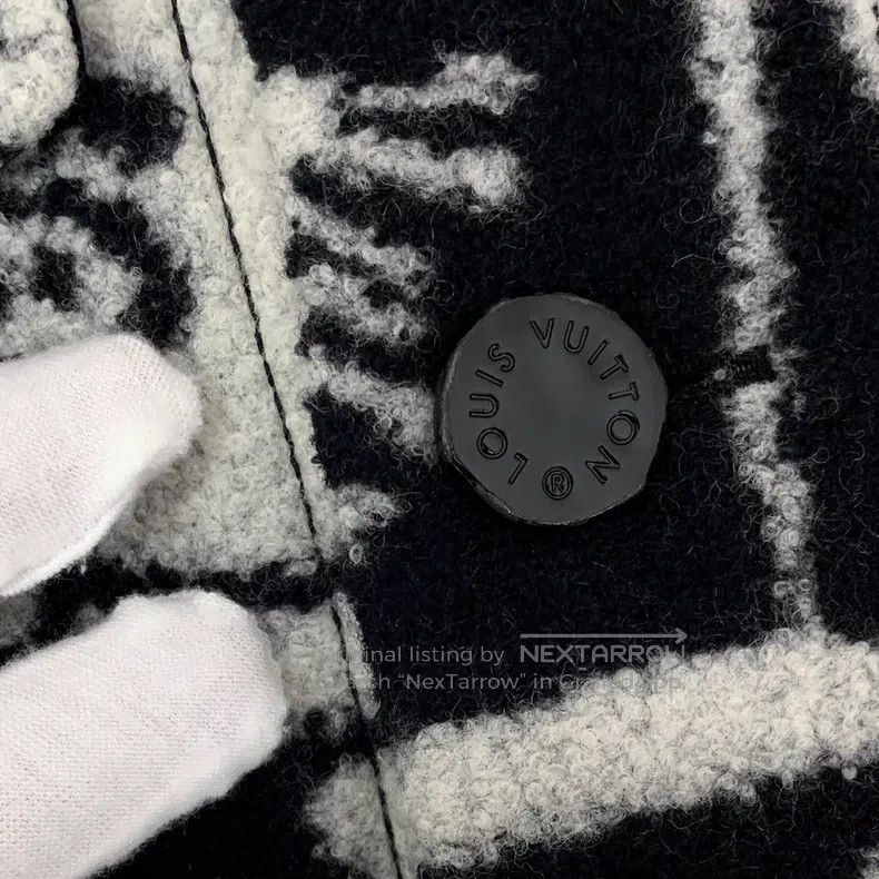 Louis Vuitton Louis Vuitton 23 color-block caricature full-print wool la Size US M / EU 48-50 / 2 - 9 Thumbnail