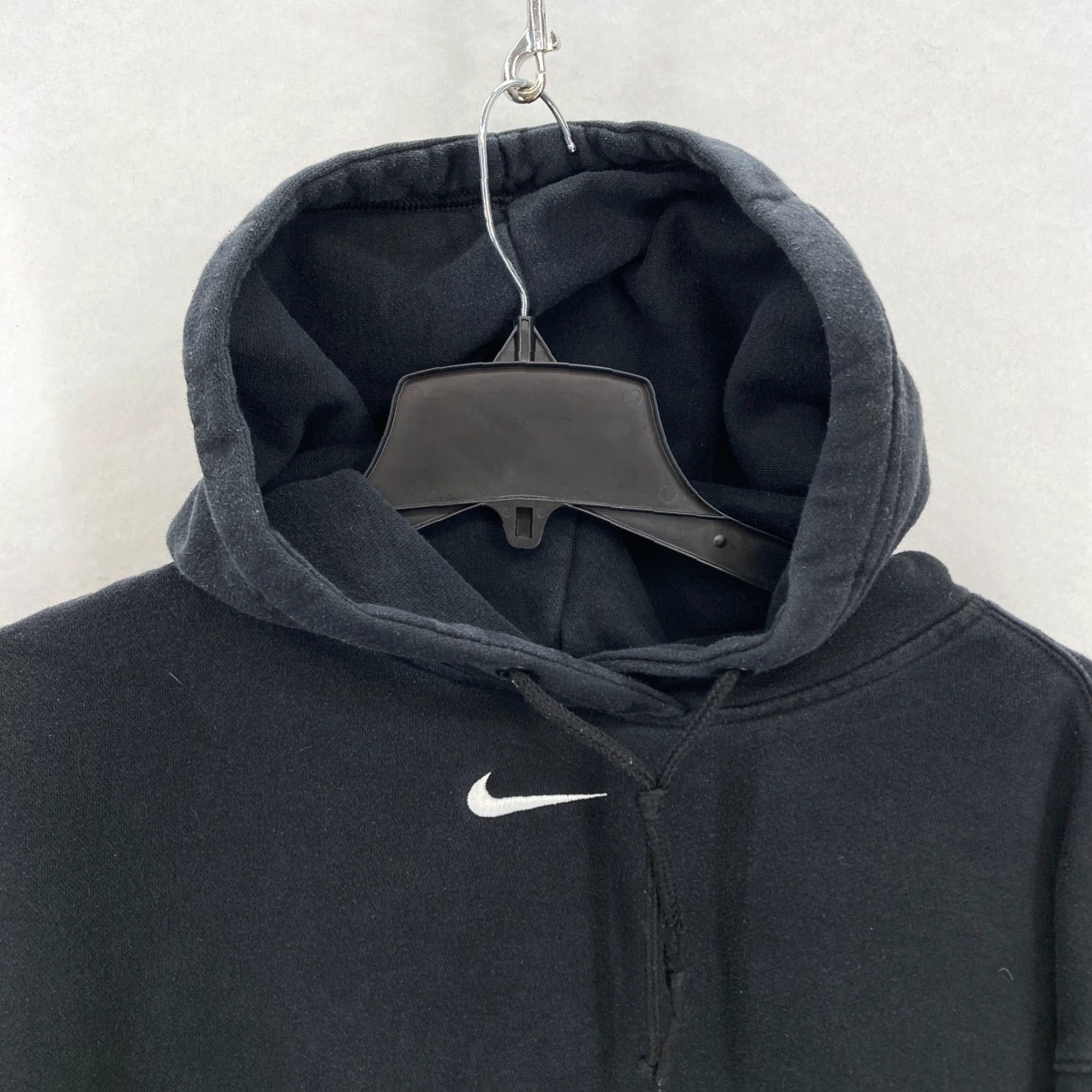Nike Vintage Nike Center Swoosh Hoodie Sweatshirt Mens M Black Fleece Hip Hop Skater Size US M / EU 48-50 / 2 - 2 Thumbnail