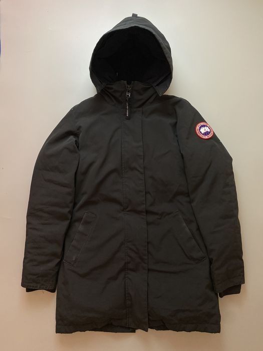 Canada goose clearance victoria parka length