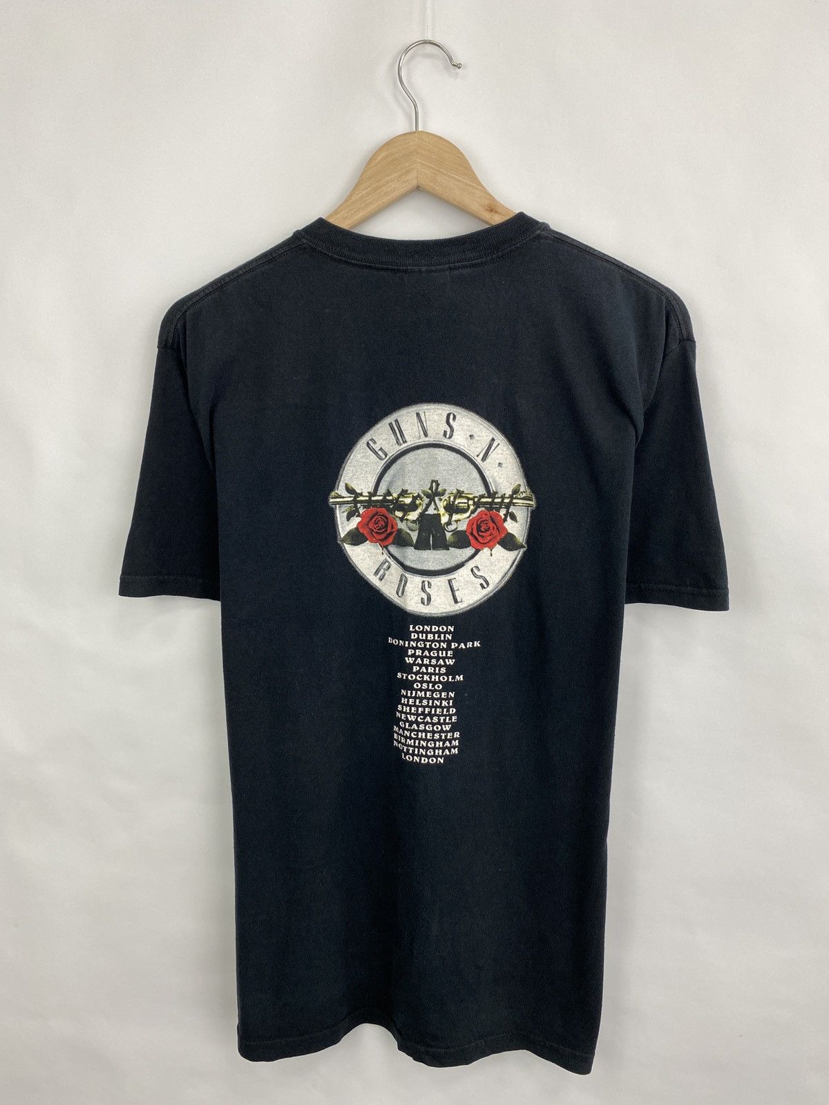 Guns N' Roses 🇺🇸 ☠️ Vintage Guns N Roses Rock T-Shirt Rare Retro Hype Y2K Size US M / EU 48-50 / 2 - 6 Thumbnail