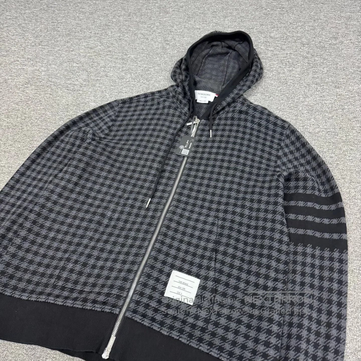 Thom Browne Thom Browne Black-gray peacock-print hooded hoodie with fo Size US L / EU 52-54 / 3 - 3 Thumbnail