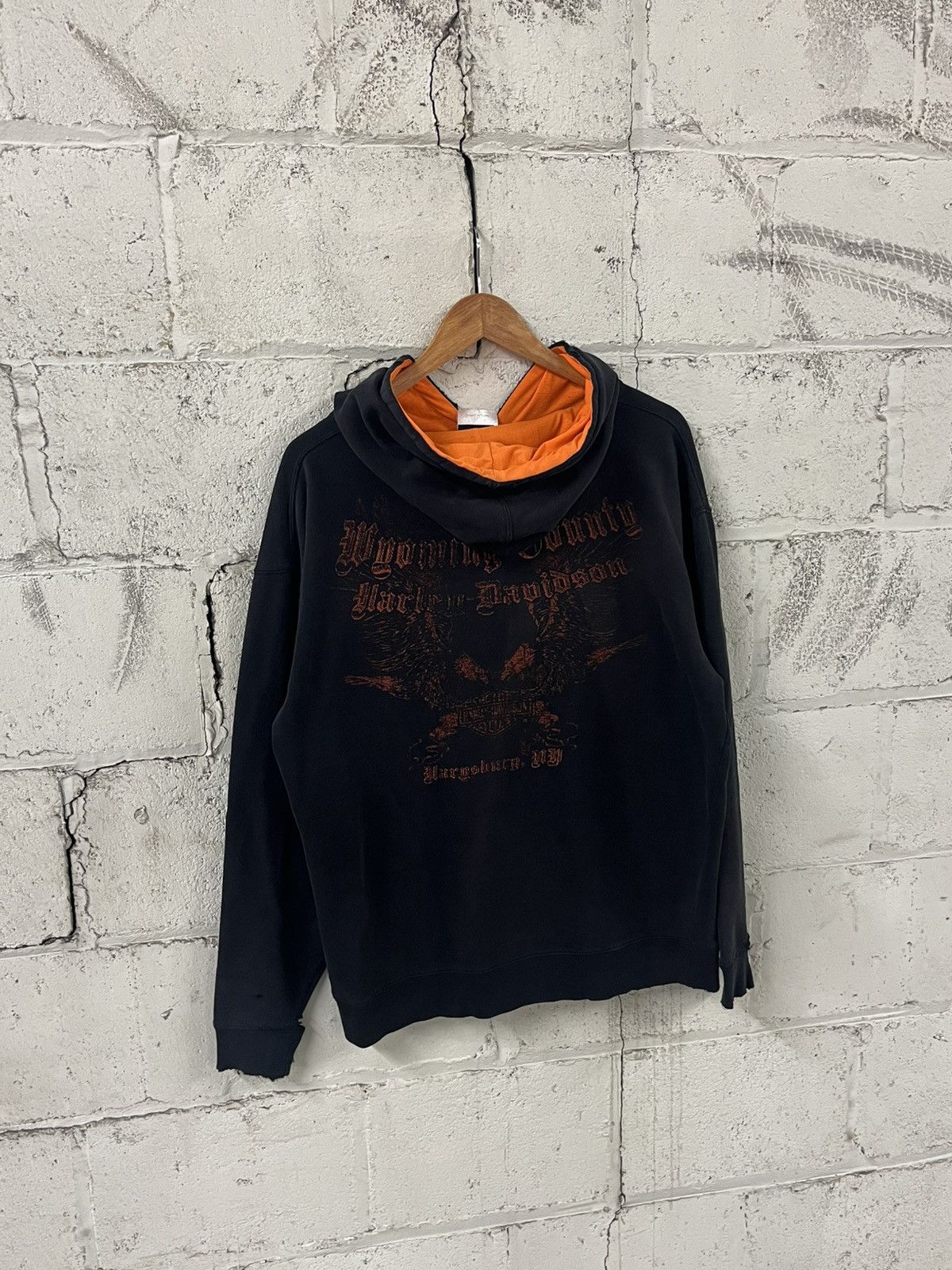 Harley Davidson Harley Davidson thrashed and faded hoodie hype rare skater Size US L / EU 52-54 / 3 - 7 Thumbnail