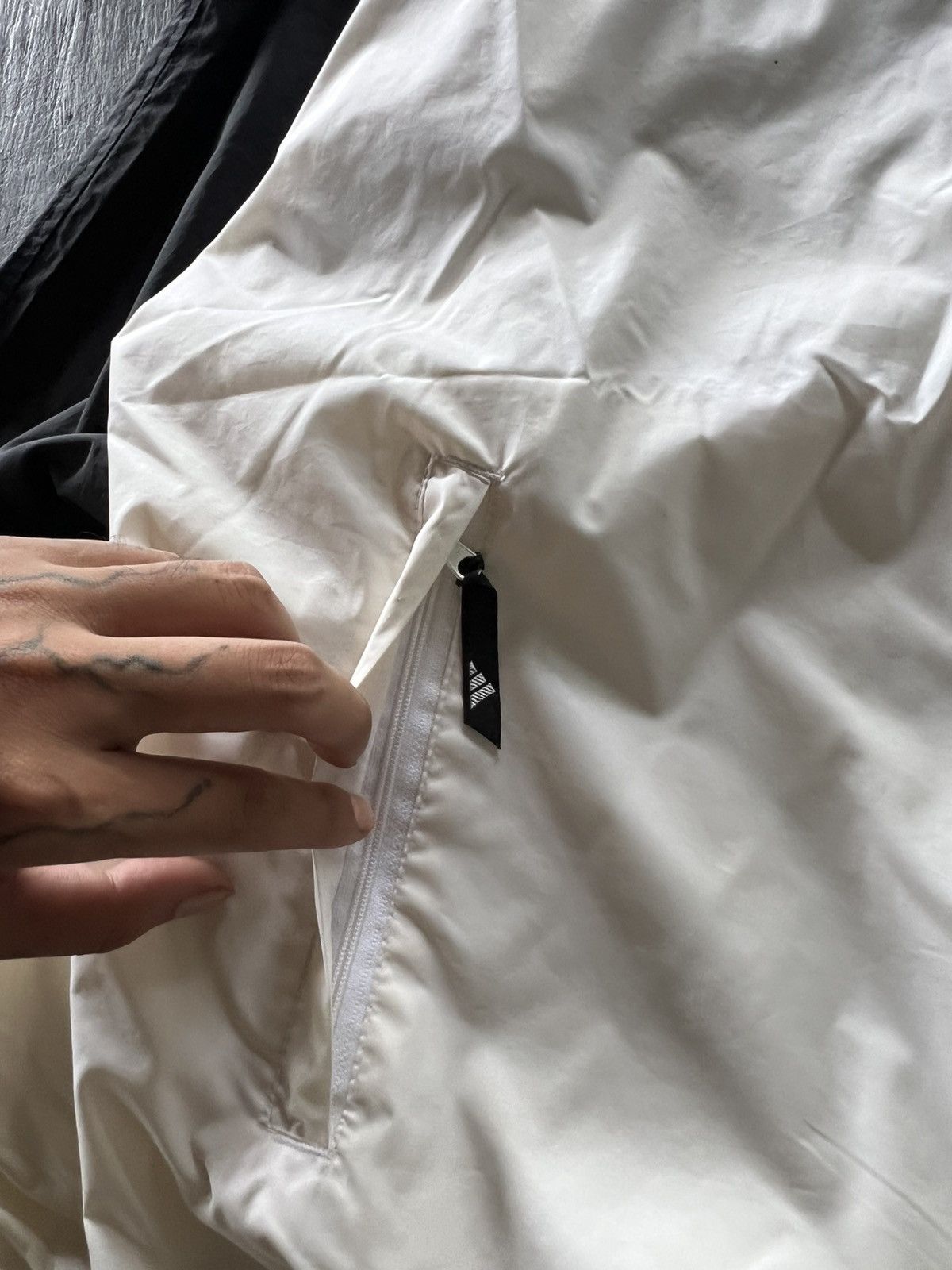 Adidas Vintage 90s Adidas Big Logo Windbreaker Size US L / EU 52-54 / 3 - 6 Thumbnail