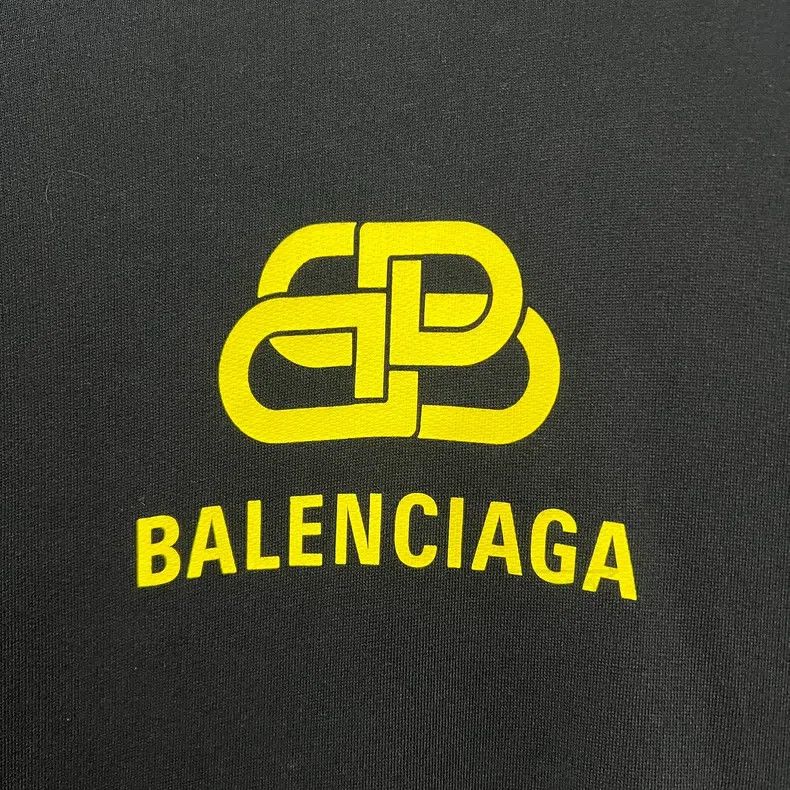 Balenciaga Balenciaga Yellow Buckle Letter Logo Hoodie Size US XXS / EU 40 - 5 Thumbnail