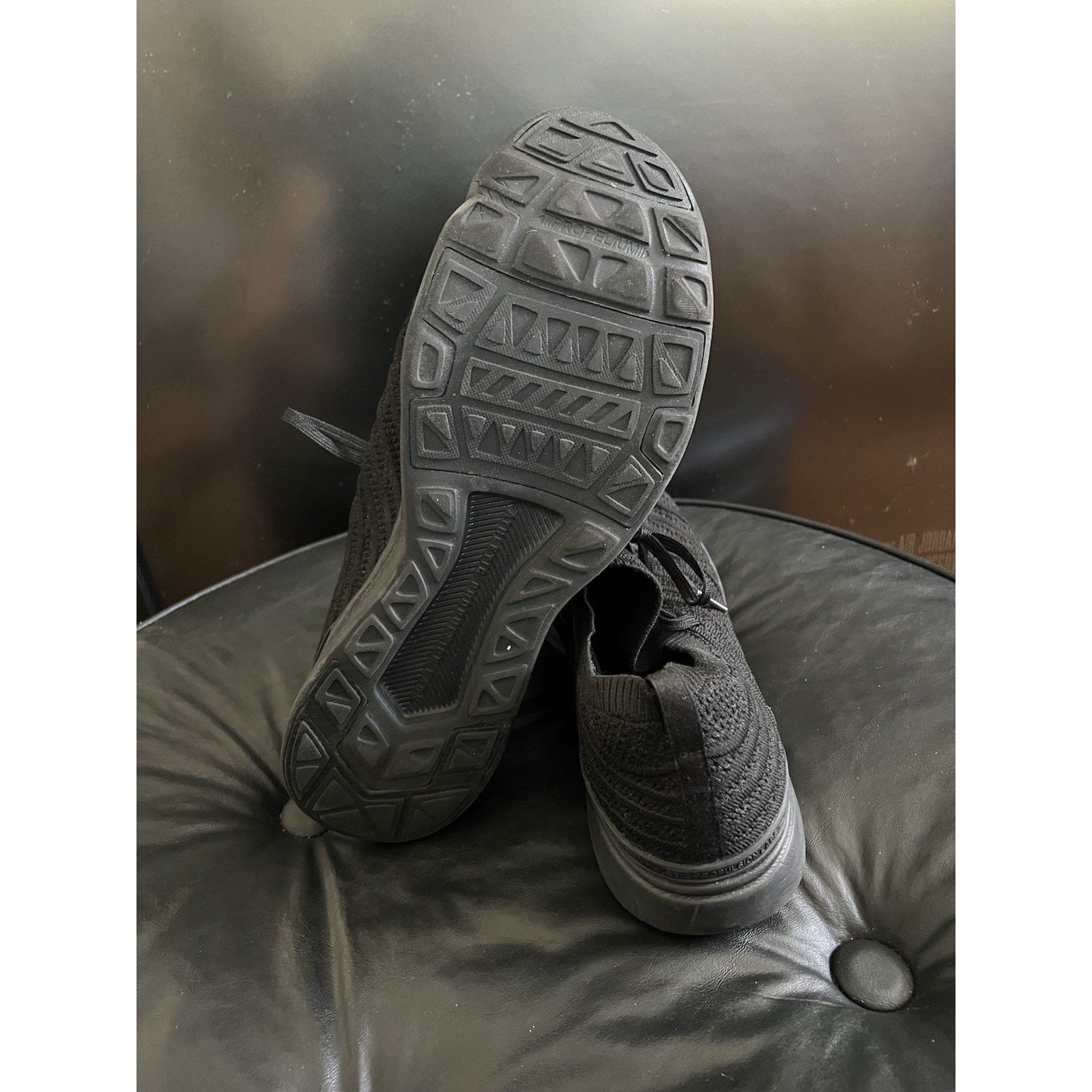 APL APL Techloom Wave Hybrid Running Shoe In Black US 13 Size US 13 / EU 46 - 7 Thumbnail