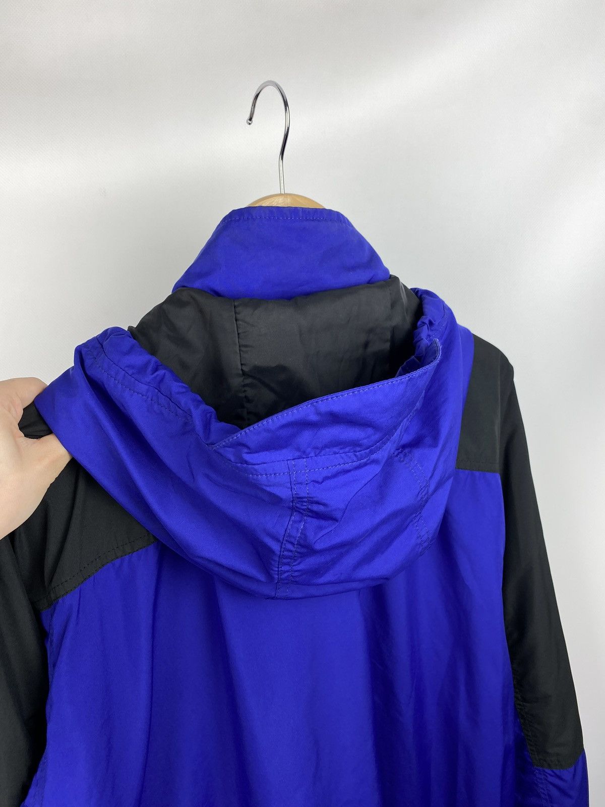 The North Face × Vintage The North Face vintage men’s hooded windbreaker jacket Size US L / EU 52-54 / 3 - 21 Thumbnail