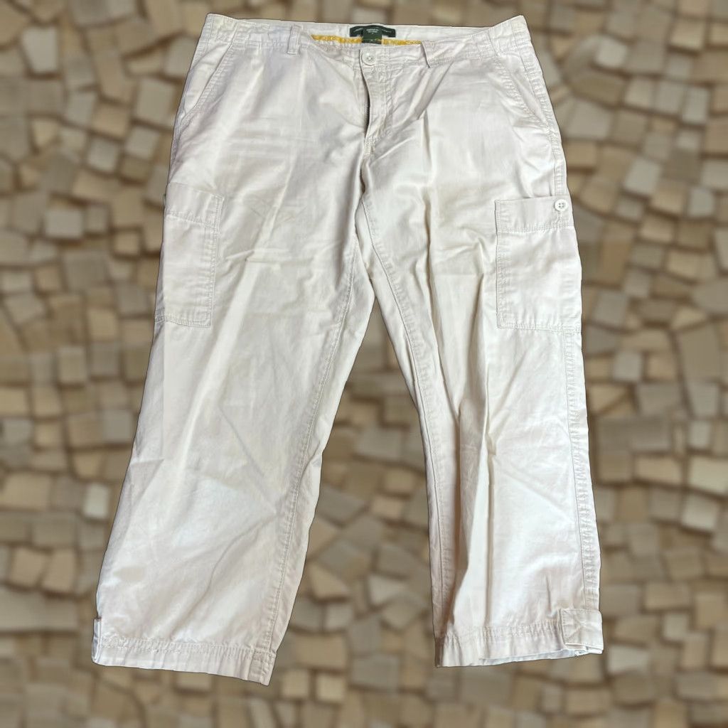 Eddie Bauer Eddie Bauer Pants Women Capri Cargo Tan Brown Cotton Flat Front Straight Leg Inseam 23 in Size 6 Regular Mens Girls Womens Size 24" / US 00 / IT 34 - 1 Thumbnail