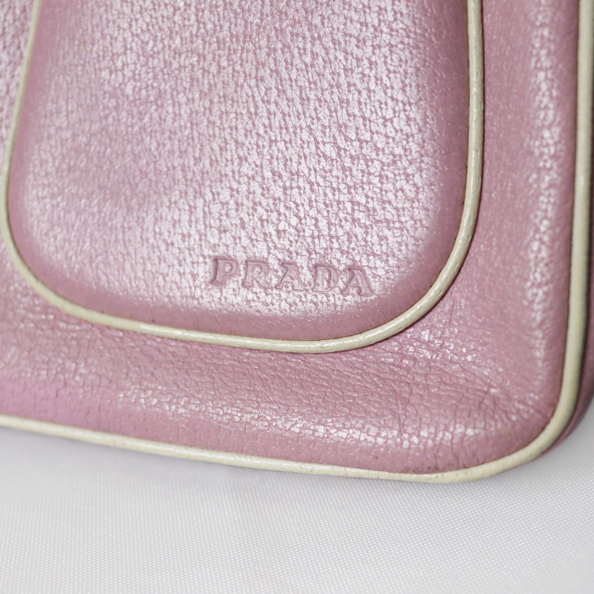 Prada Rare Prada 2001 Petalo Cinghiale leather shoulder bag Size ONE SIZE - 7 Thumbnail