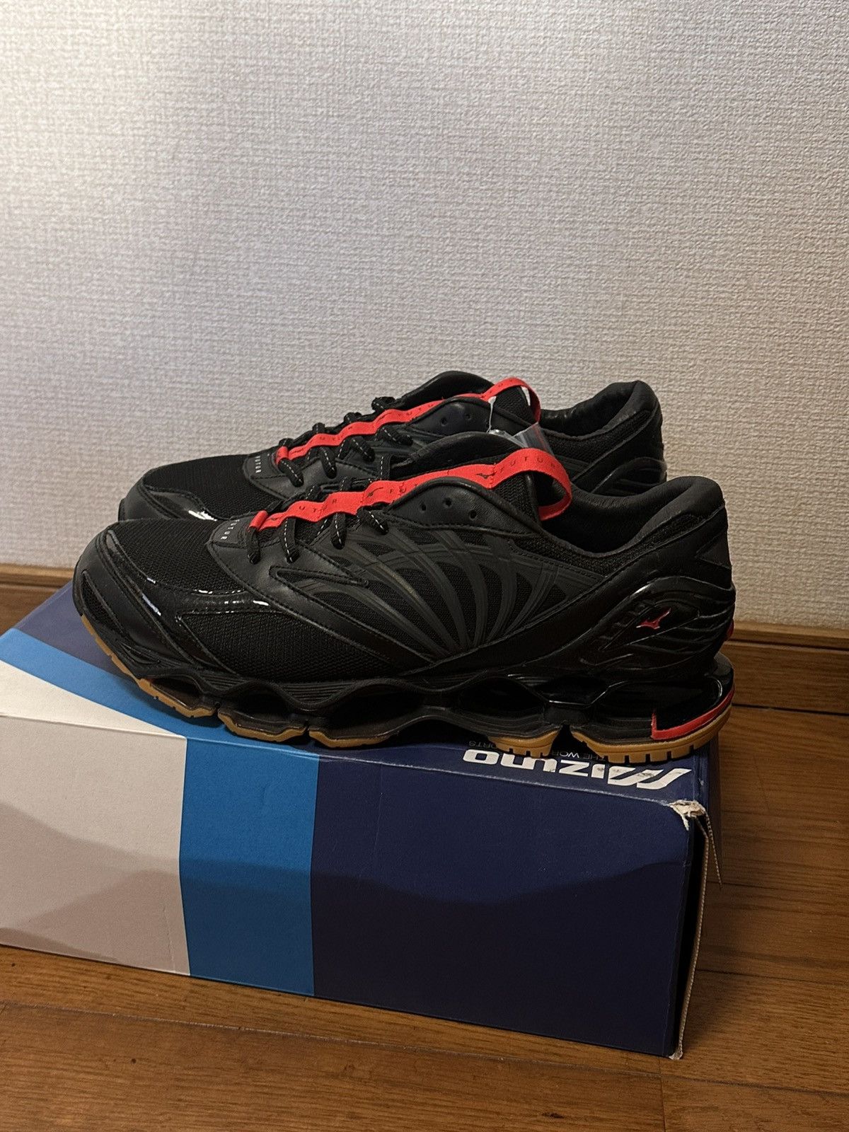 Mizuno MIZUNO X FUTUR WAVE PROPHECY 8 Size US 12 / EU 45 - 4 Thumbnail