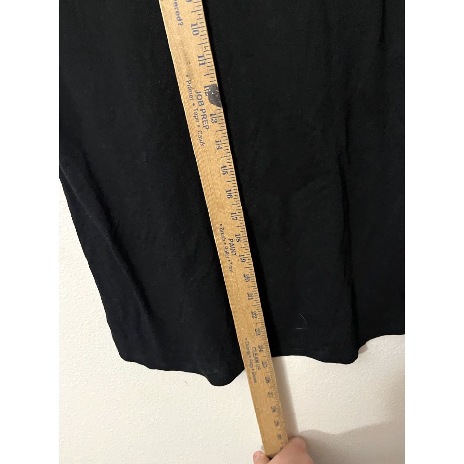 Alife Love This Life Black Graphic Tee Shirt Size Medium Women V-Neck Short Sleeve Pullover Casual Basic LIFE T-Shirt Jersey Polyester Blend 90s? (no) Size M / US 6-8 / IT 42-44 - 4 Thumbnail