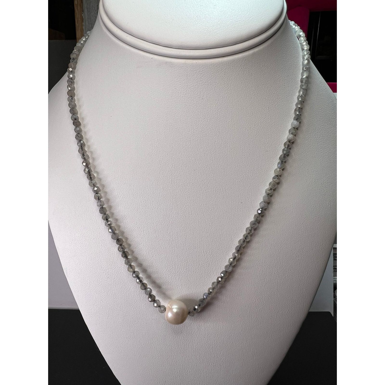 Other Labradorite and pearl necklace with sterling silver clasp Size ONE SIZE - 6 Thumbnail