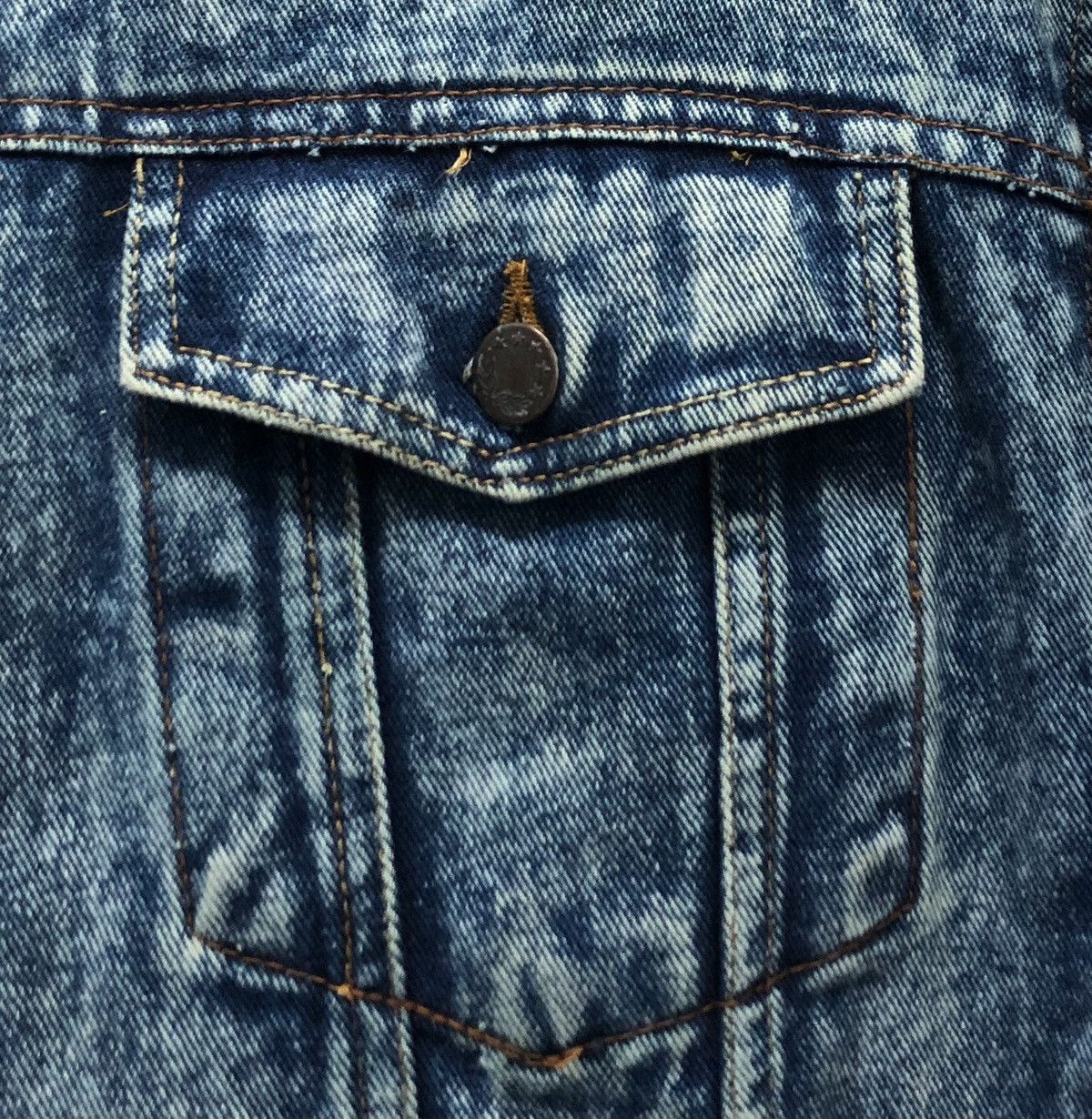 Vintage Vintage Sports Club Denim Jacket Size US L / EU 52-54 / 3 - 5 Thumbnail