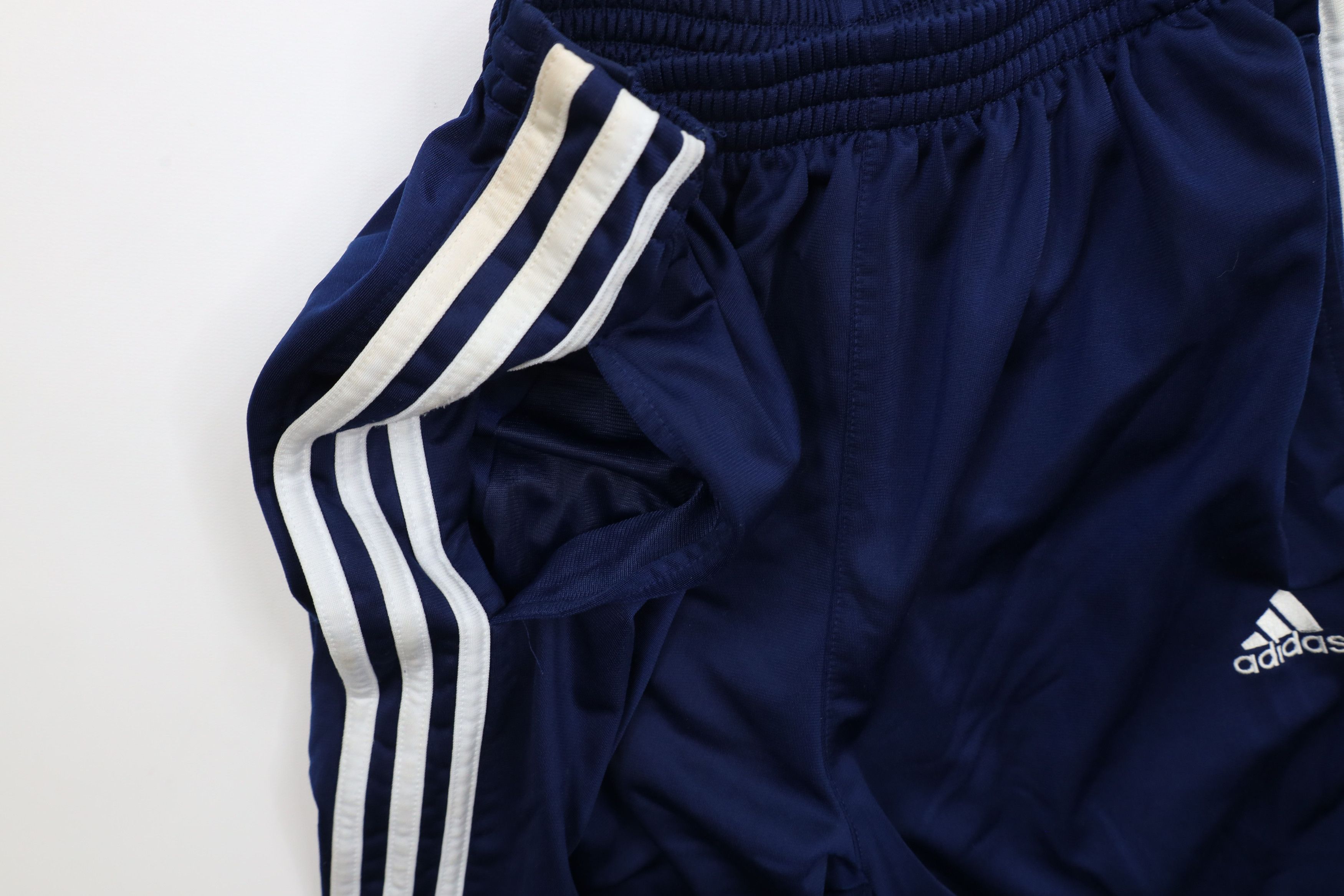 Adidas × Vintage Vintage 90s Adidas Spell Out Wide Leg Tearaway Pants Blue Size US 32 / EU 48 - 9 Thumbnail
