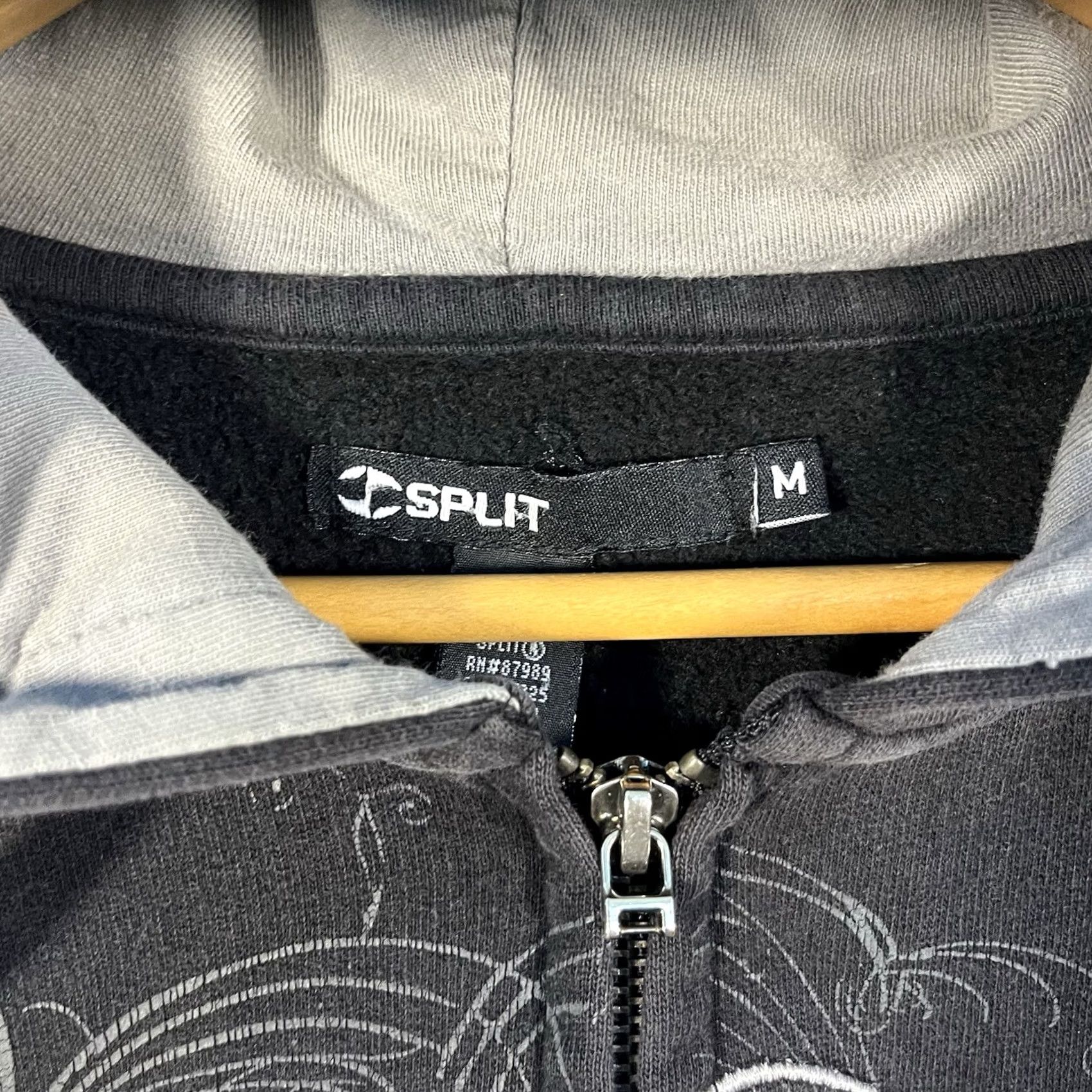 Vintage VINTAGE Split Hoodie Mens M Navy Gray 90s Skate Snowboard RARE Full Zip Y2K Surf Logo Embroidered Cartoon Size US M / EU 48-50 / 2 - 3 Thumbnail