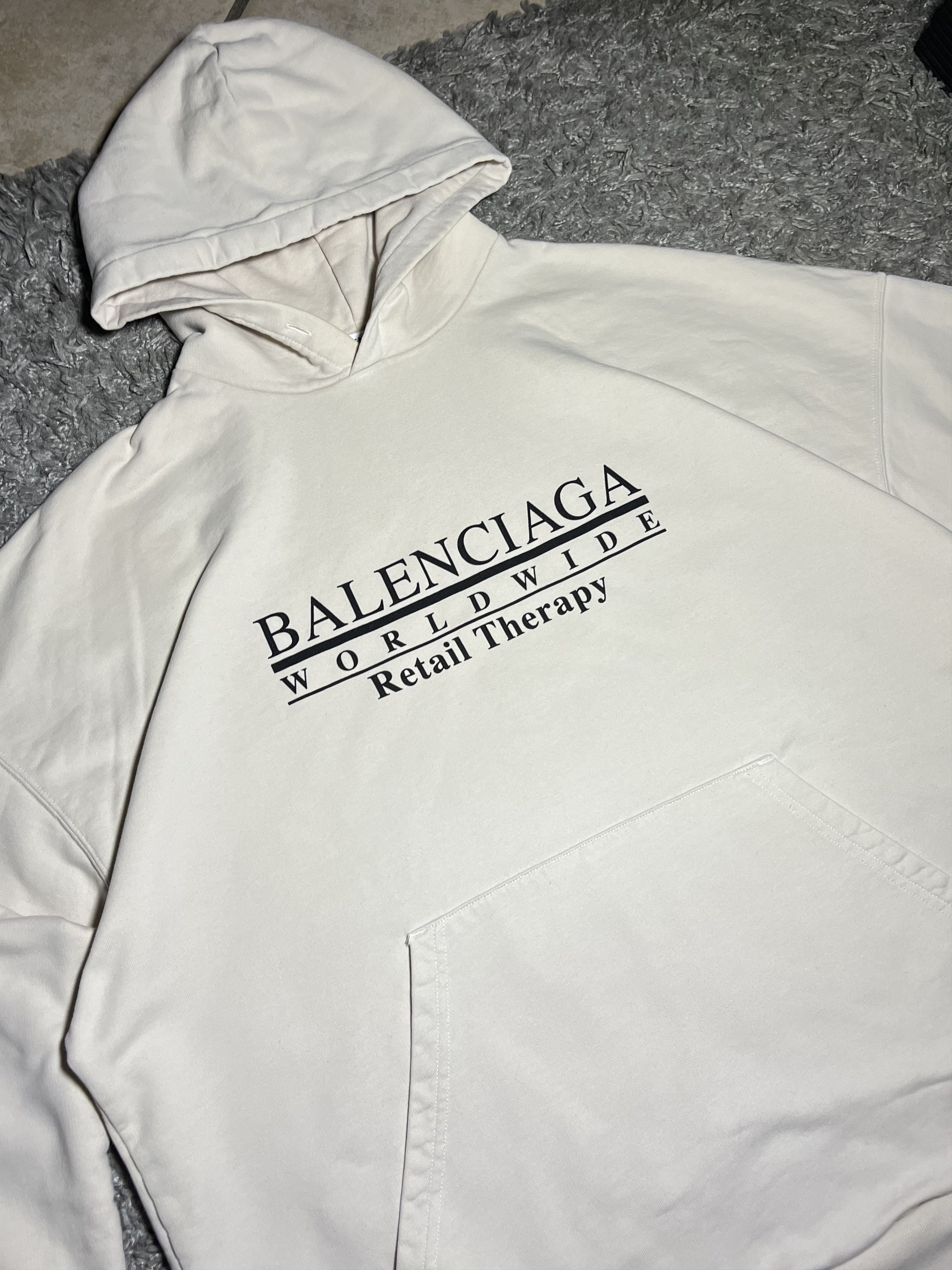 Balenciaga Balenciaga Worldwide Retail Therapy Size US M / EU 48-50 / 2 - 2 Thumbnail