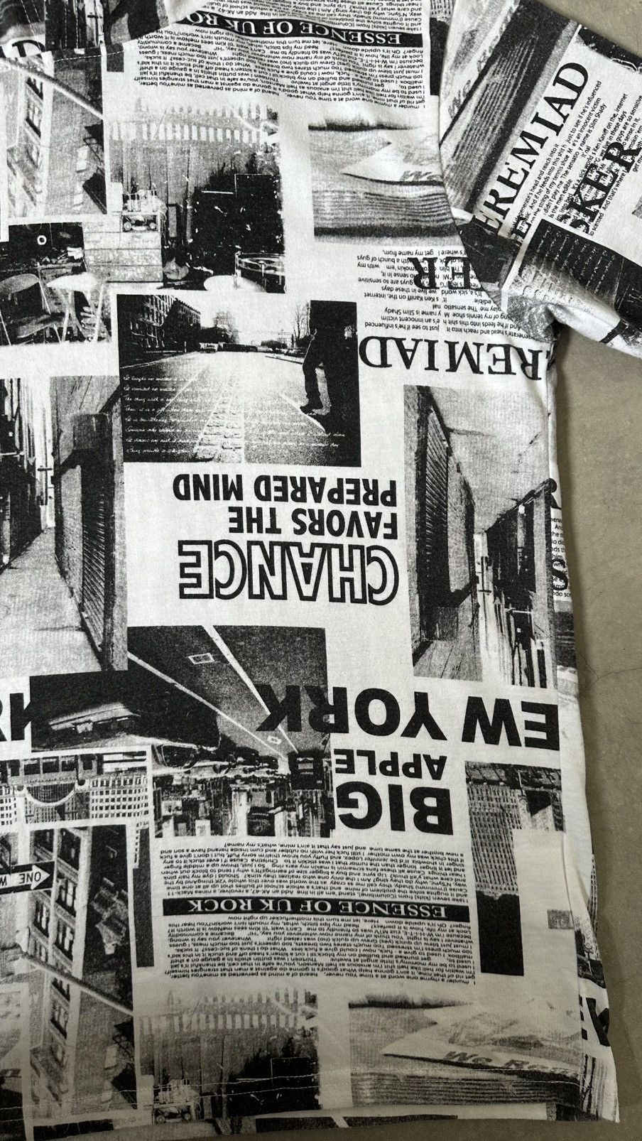 Japanese Brand VINTAGE SMACK NEWSPAPER SHORT SLEEVE HOODIE Size US M / EU 48-50 / 2 - 3 Thumbnail