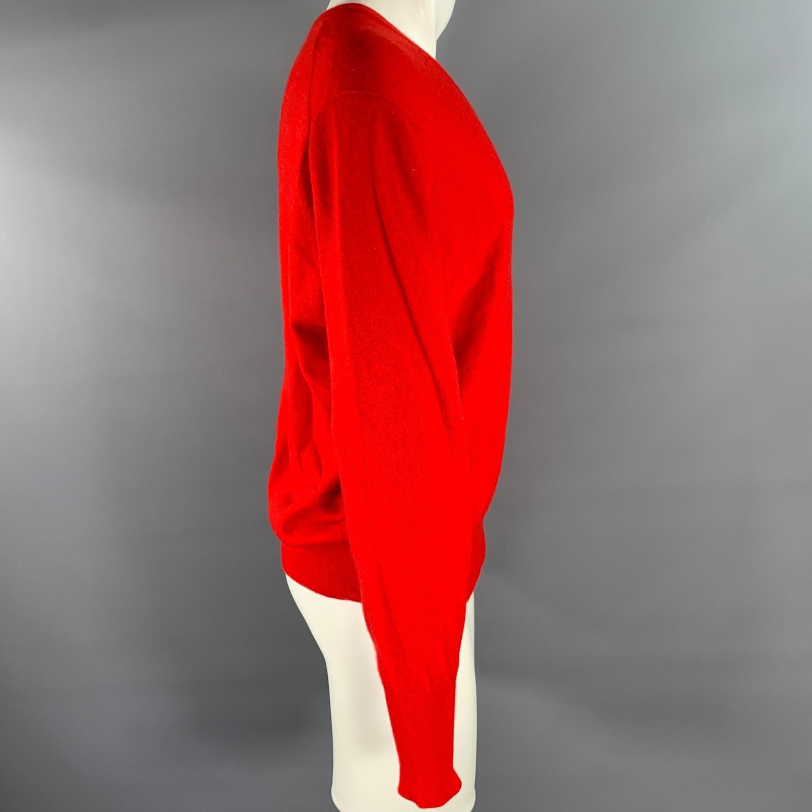 Turnbull & Asser TURNBULL & ASSER Size L Red Knitted Cashmere V-Neck Sweater Size US L / EU 52-54 / 3 - 2 Thumbnail