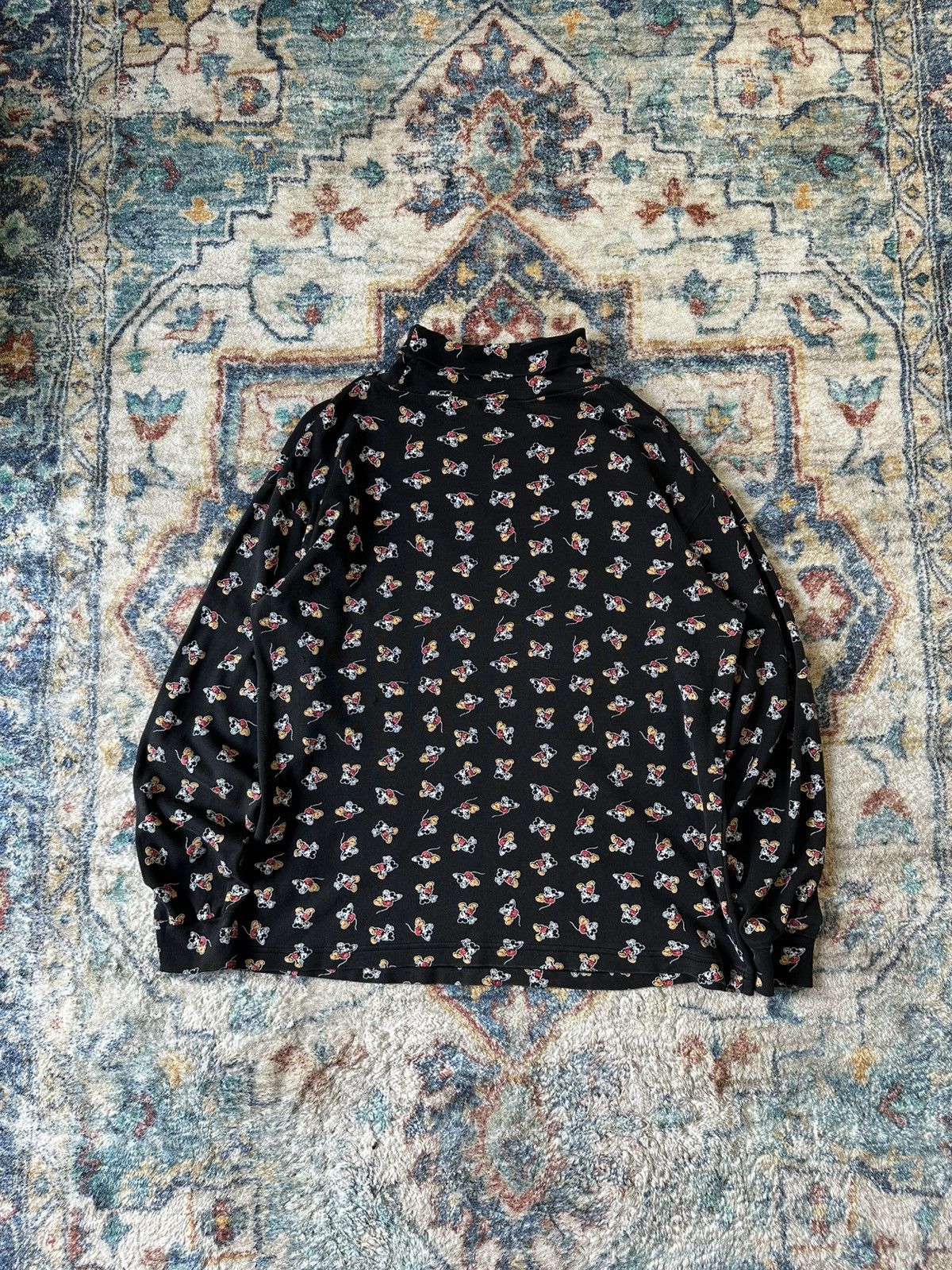 Disney × Vintage Vintage Mickey Mouse All Over Print Turtleneck T-shirt Size US M / EU 48-50 / 2 - 2 Thumbnail