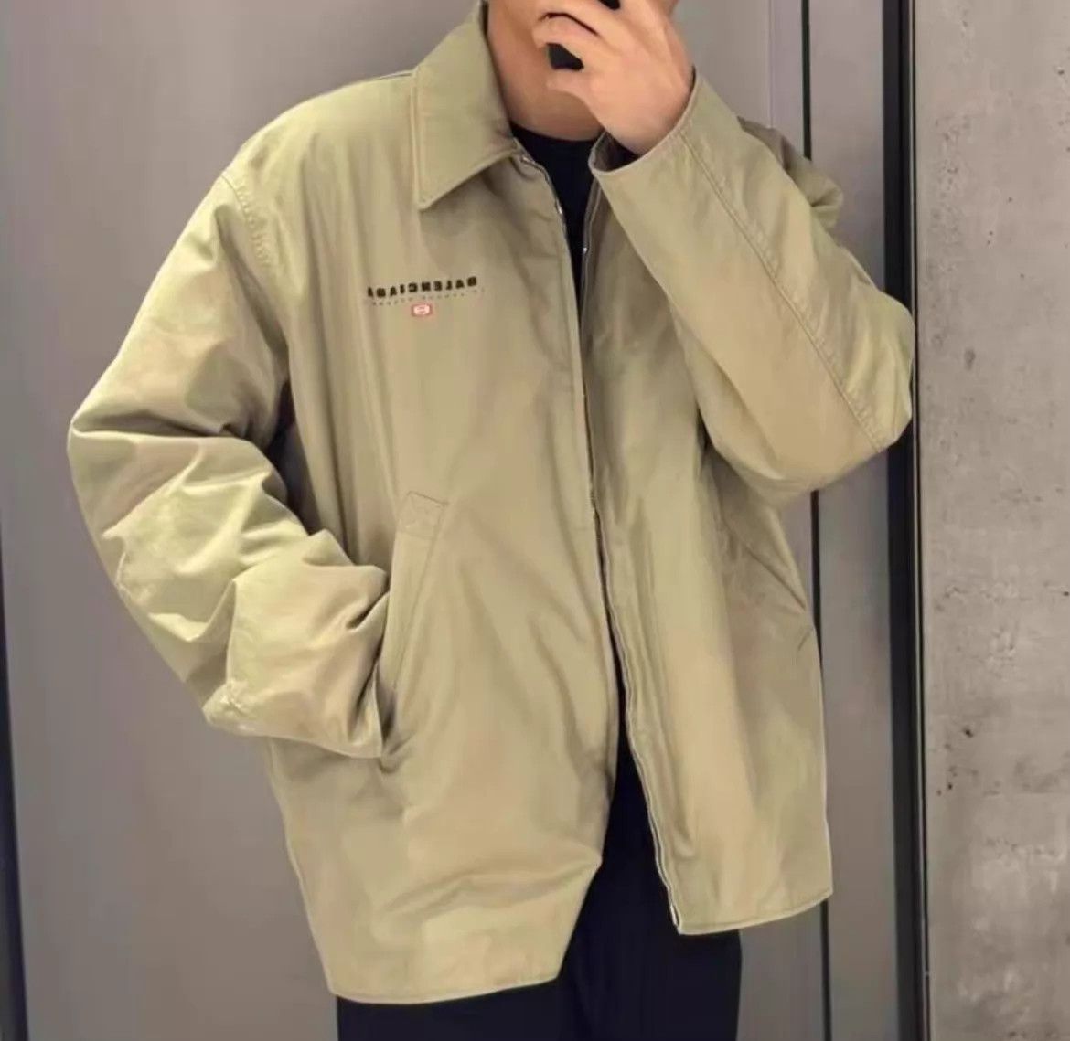 Balenciaga Balenciaga Oversized Utility Jacket Khaki S 99 New Size S / US 4 / IT 40 - 1 Thumbnail