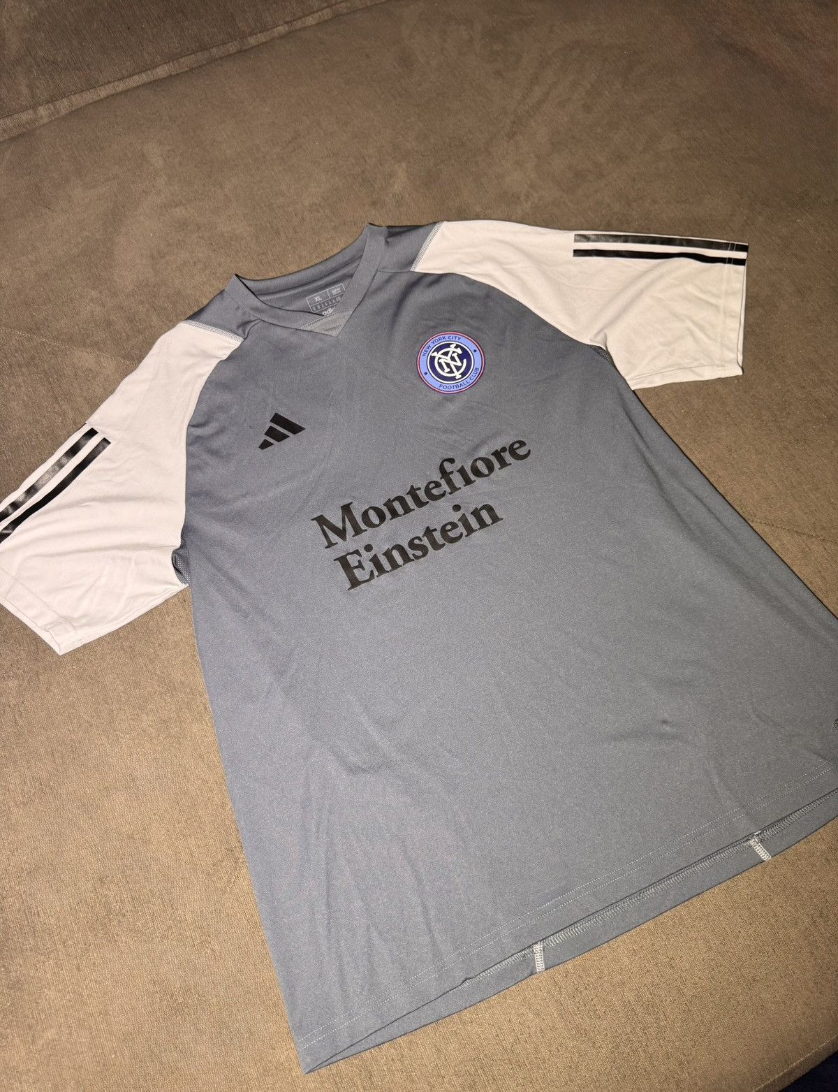 Adidas New York City FC Training Jersey Size US XL / EU 56 / 4 - 2 Thumbnail