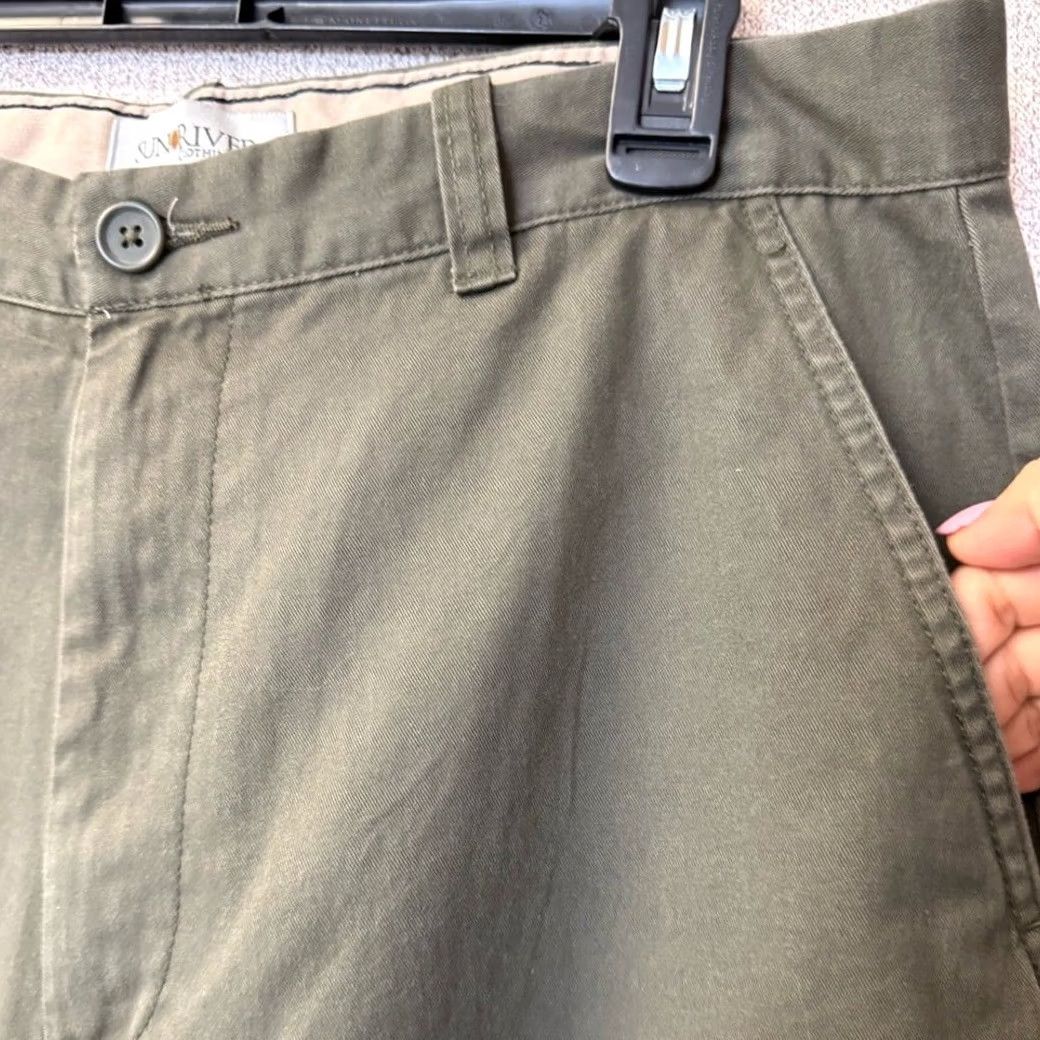 Olive Sun River Shorts Men 34 Flat Front Olive Green Size US 34 / EU 50 - 6 Thumbnail