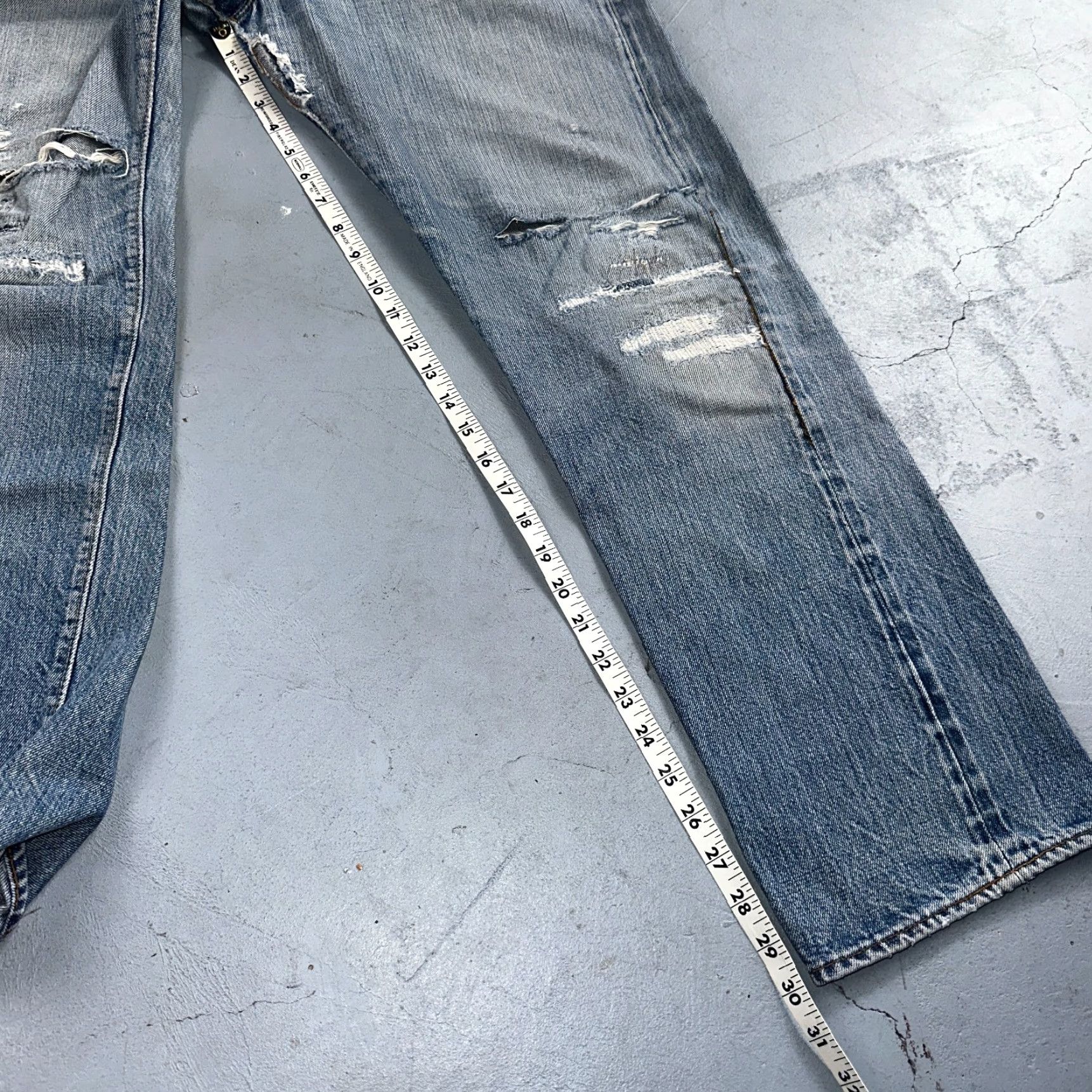 Levi's VINTAGE Levi's 501 Jeans Mens 36x36 Light Wash 80s USA Straight Distressed Cotton Core Size US 36 / EU 52 - 5 Thumbnail