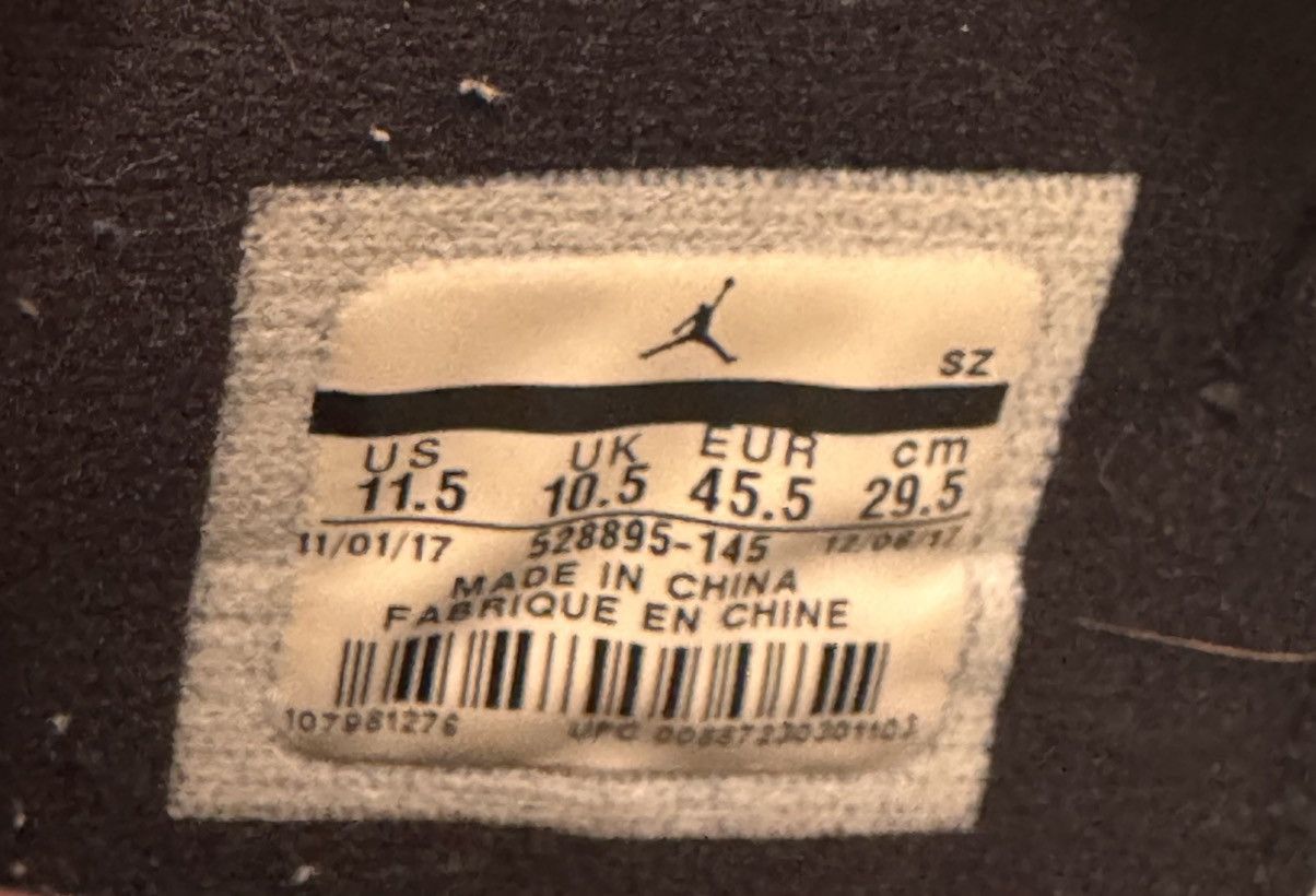 Jordan Brand Jordan 11 Retro Low Emerald Size US 11.5 / EU 44-45 - 10 Thumbnail
