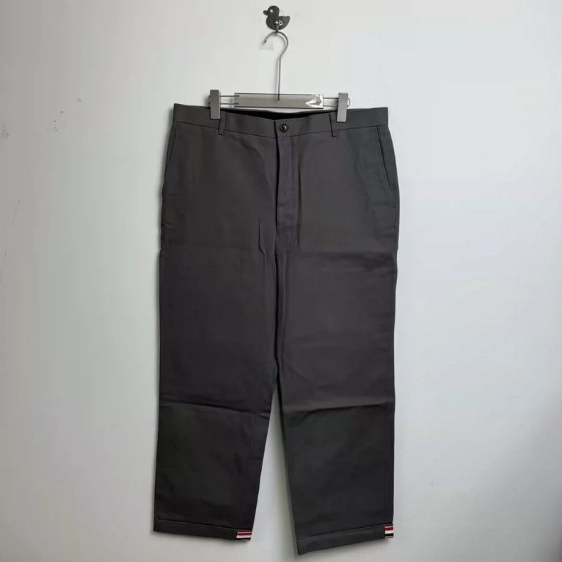 Thom browne Size 4 Pure-color striped trousers 2504-Nextar
