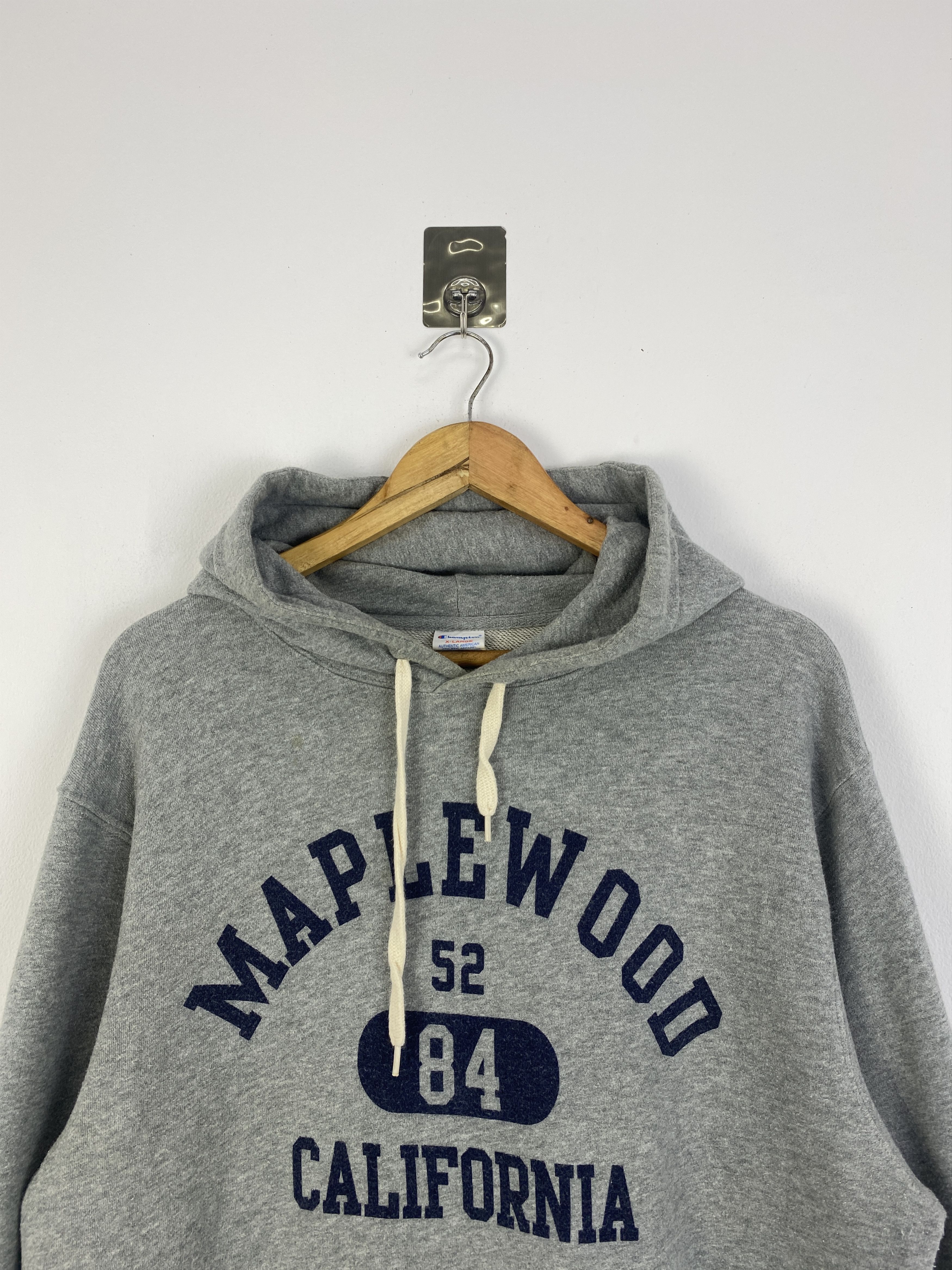Champion Vintage 90s Champion Spell Out Pullover Hoodie SH0009 Size US XL / EU 56 / 4 - 2 Thumbnail