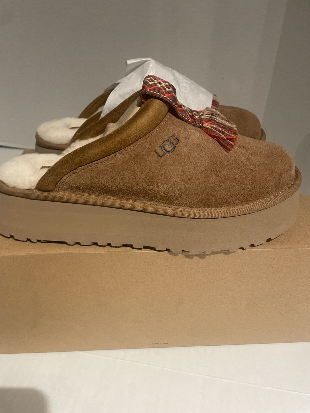 Ugg UGG women’s Slippers Size US 9 / IT 39 - 5 Thumbnail