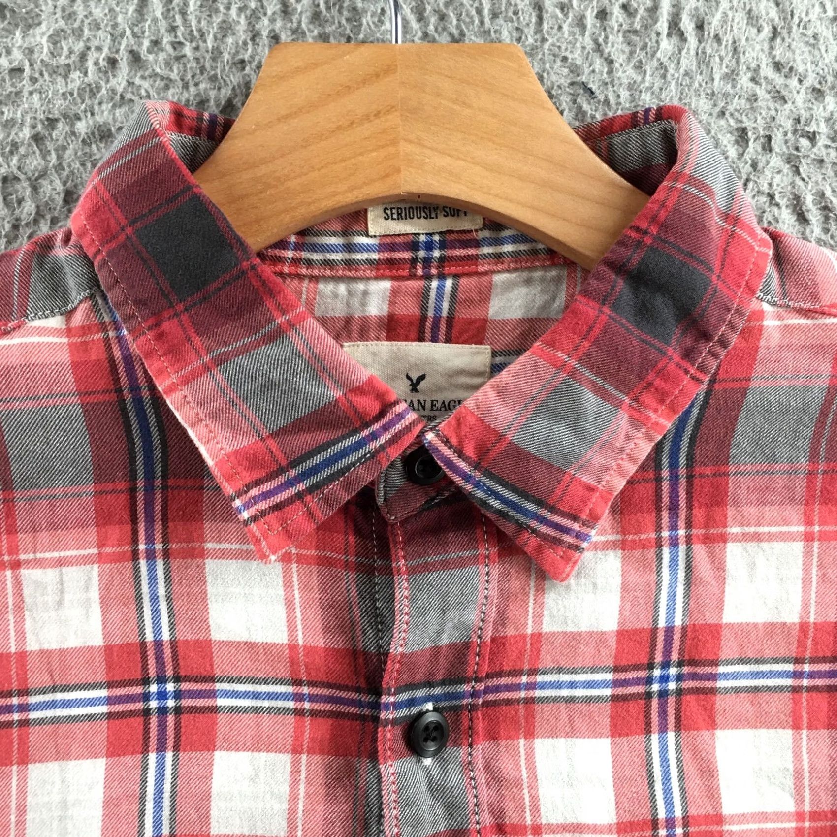 American Eagle Outfitters American Eagle Outfitters Shirt L Red Plaid Button Down Cotton Long Sleeve Mens Size US L / EU 52-54 / 3 - 3 Thumbnail