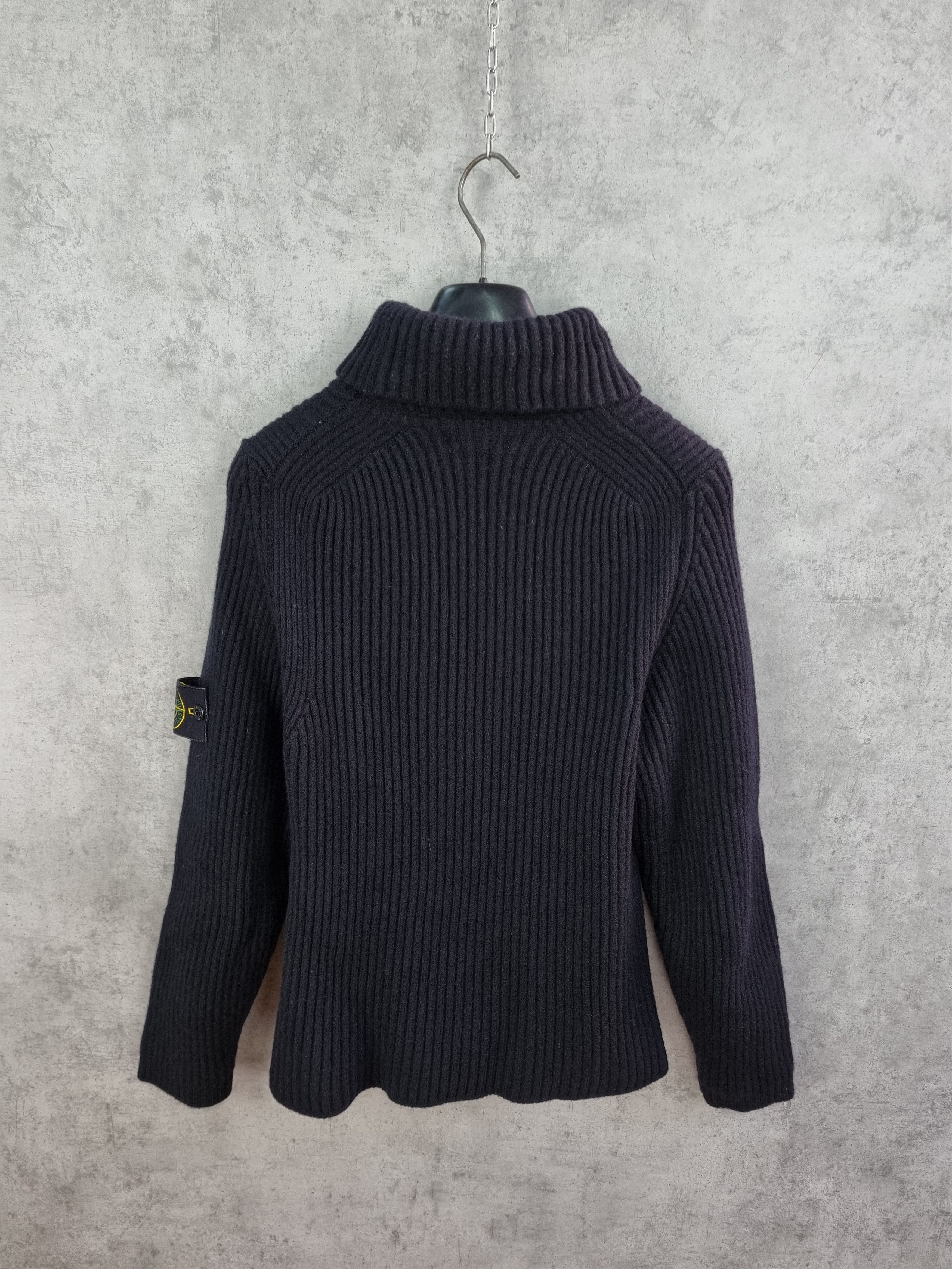 Stone Island × Vintage Stone Island Turtle Neck Wool Sweater Made in Italy Size US S / EU 44-46 / 1 - 5 Thumbnail