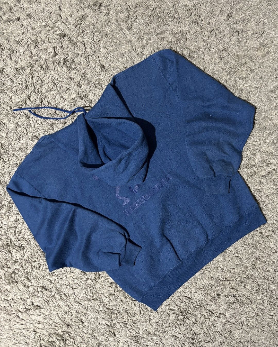 Russell Athletic 1990’s Russell Athletic “Garage” Tonal Slate Blue Hoodie Size US L / EU 52-54 / 3 - 4 Thumbnail