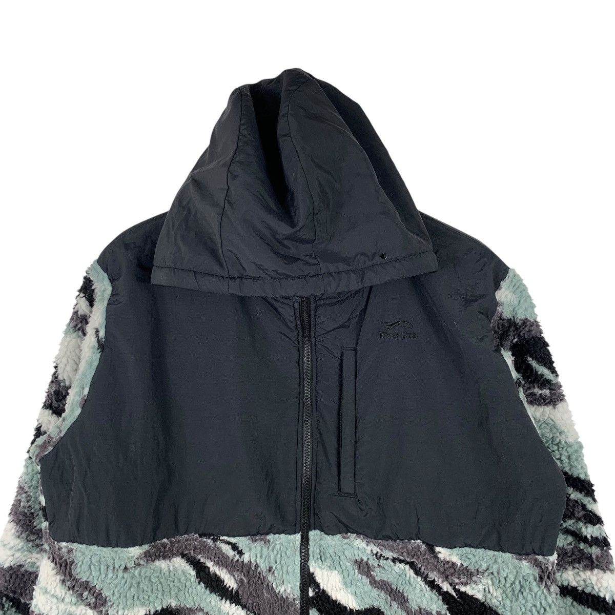 Vintage FIND OUT Outdoor Sportswear Tiger Hoodie Sweater Jacket Size US L / EU 52-54 / 3 - 4 Thumbnail