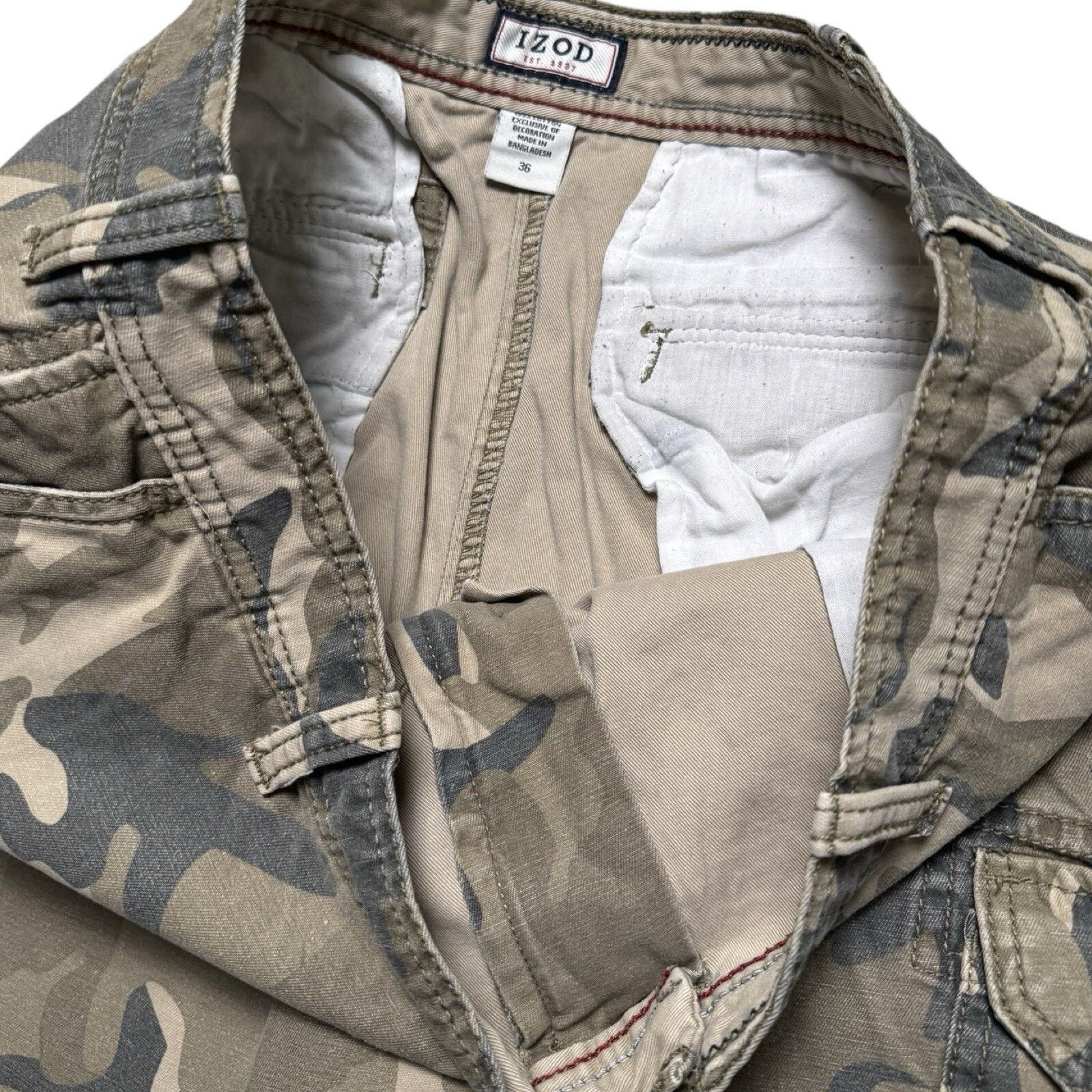 Izod Vintage Y2K Izod Brown Camo Cargo Shorts Baggy Loose 36 Size US 36 / EU 52 - 3 Thumbnail
