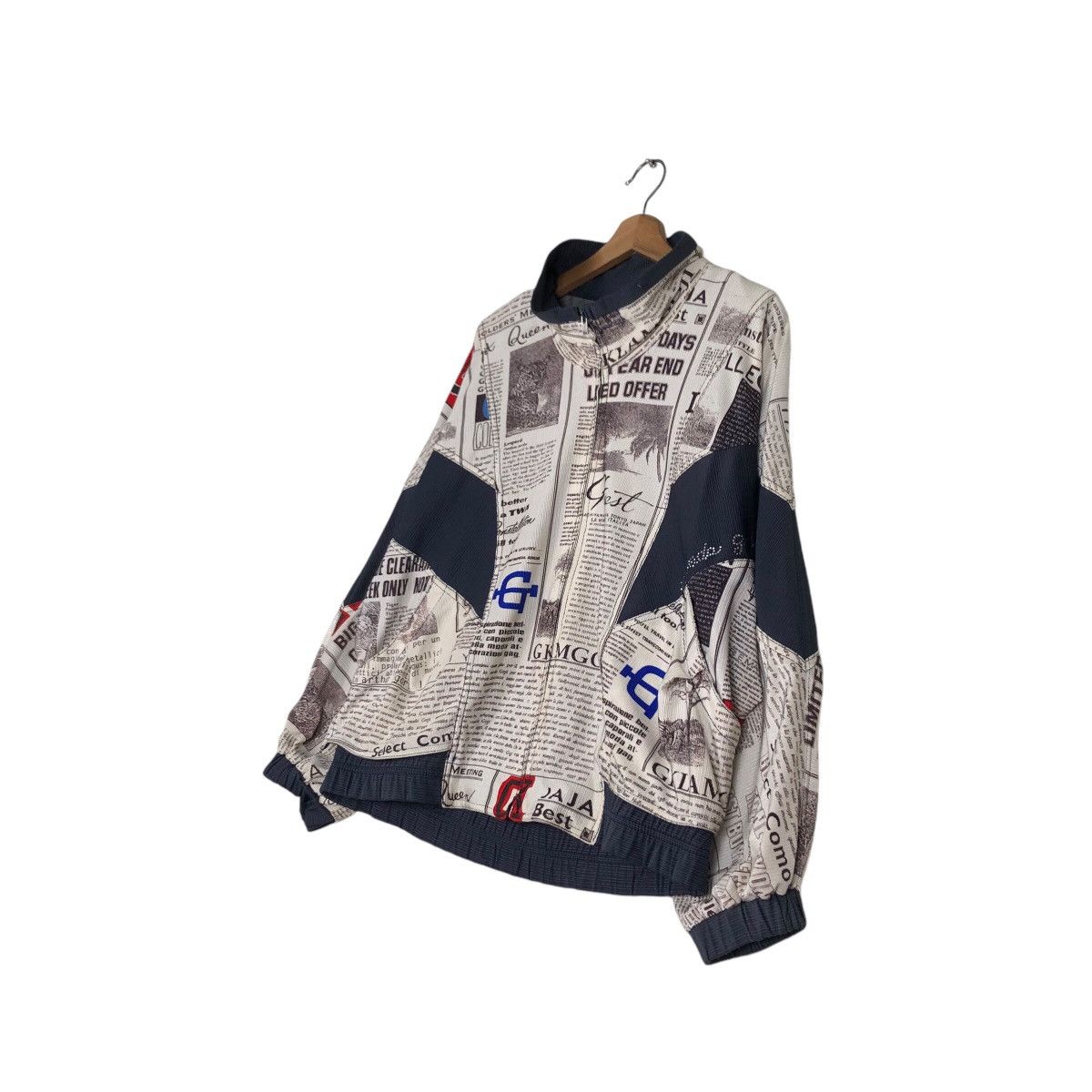 Japanese Brand 📌Vintage Newspaper Zipper Jacket Full Print Size US M / EU 48-50 / 2 - 3 Thumbnail