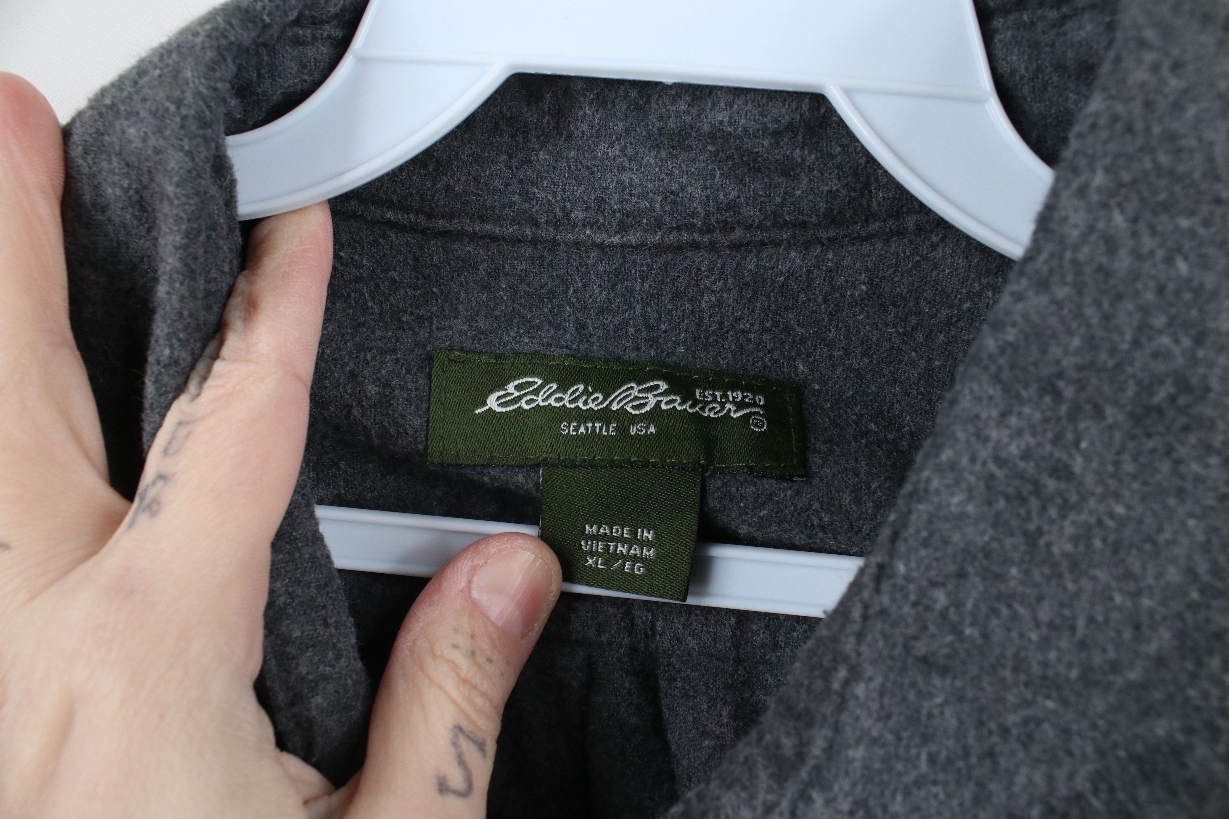 Eddie Bauer × Vintage Vintage Eddie Bauer Chamois Cloth Collared Button Shirt Gray Size US XL / EU 56 / 4 - 6 Thumbnail