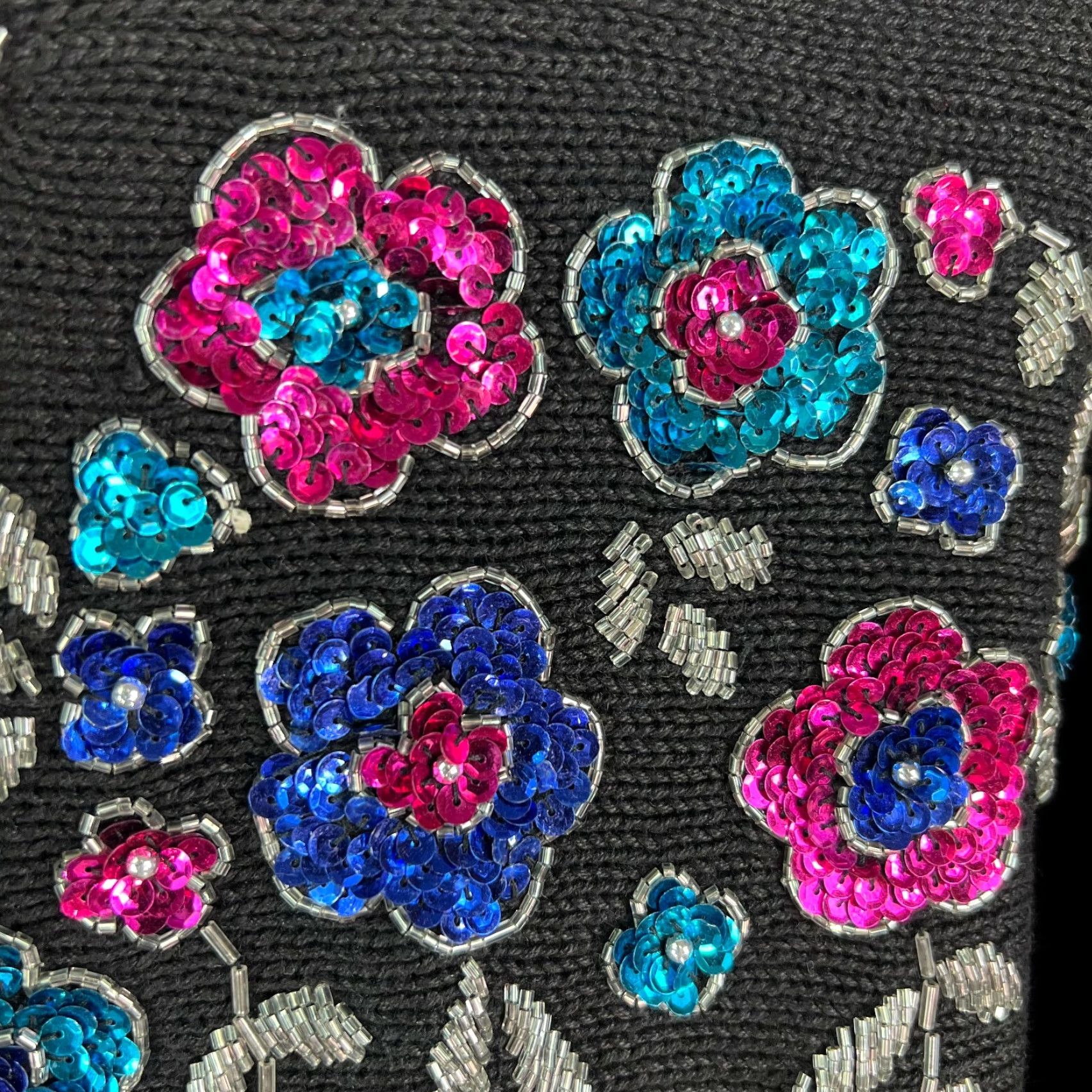 Vintage Victoria Jones Womens Sweater Black Floral Knit Pullover Crew Neck Long Sleeve Size M Size M / US 6-8 / IT 42-44 - 3 Thumbnail