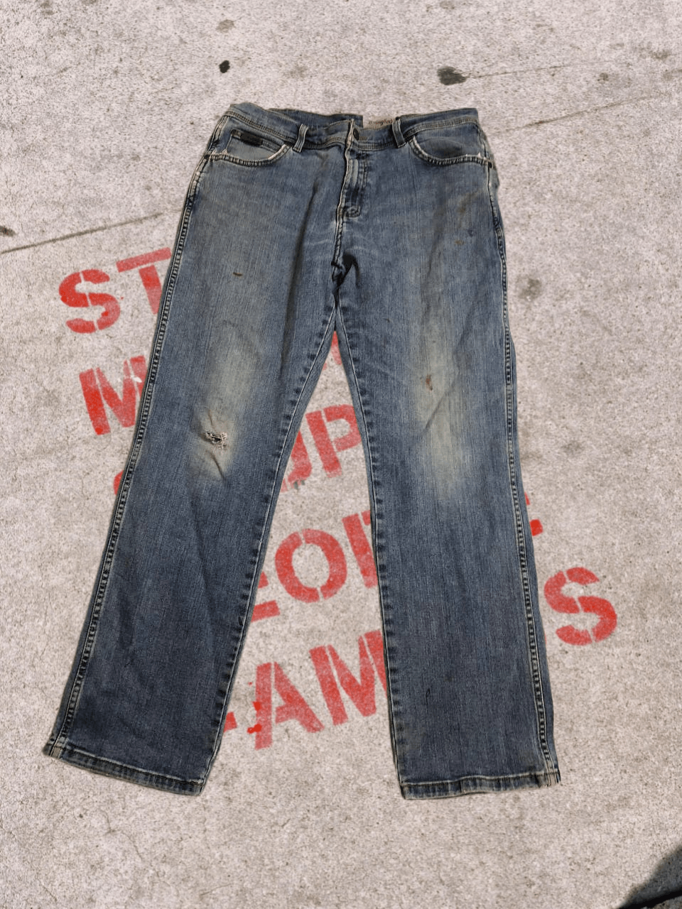 Wrangler Wrangler jeans blue Distressed Size US 34 / EU 50 - 1 Thumbnail