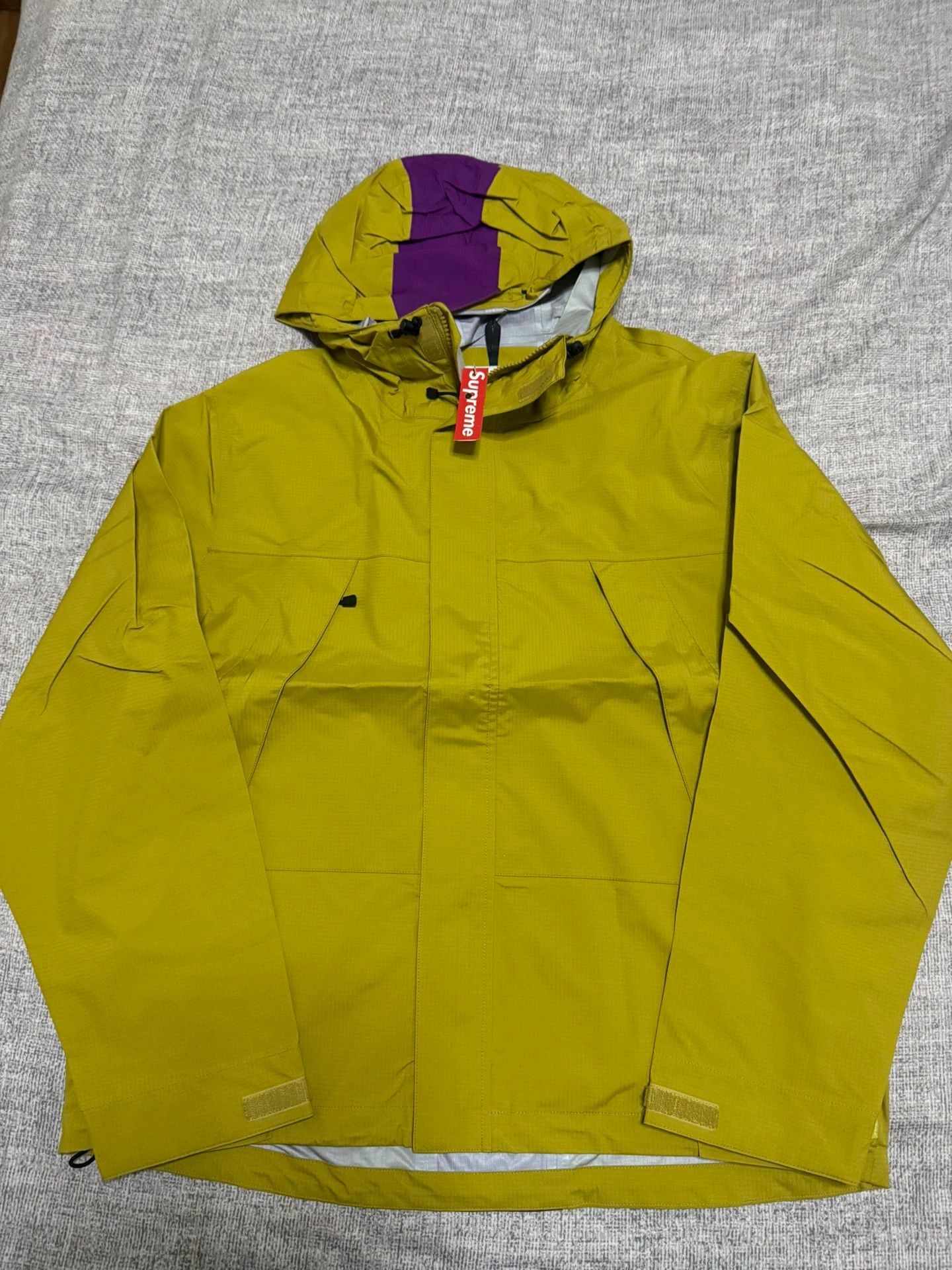 Supreme Supreme 18ss Striped Taped Seam Jacket Yellow S Size US S / EU 44-46 / 1 - 1 Thumbnail